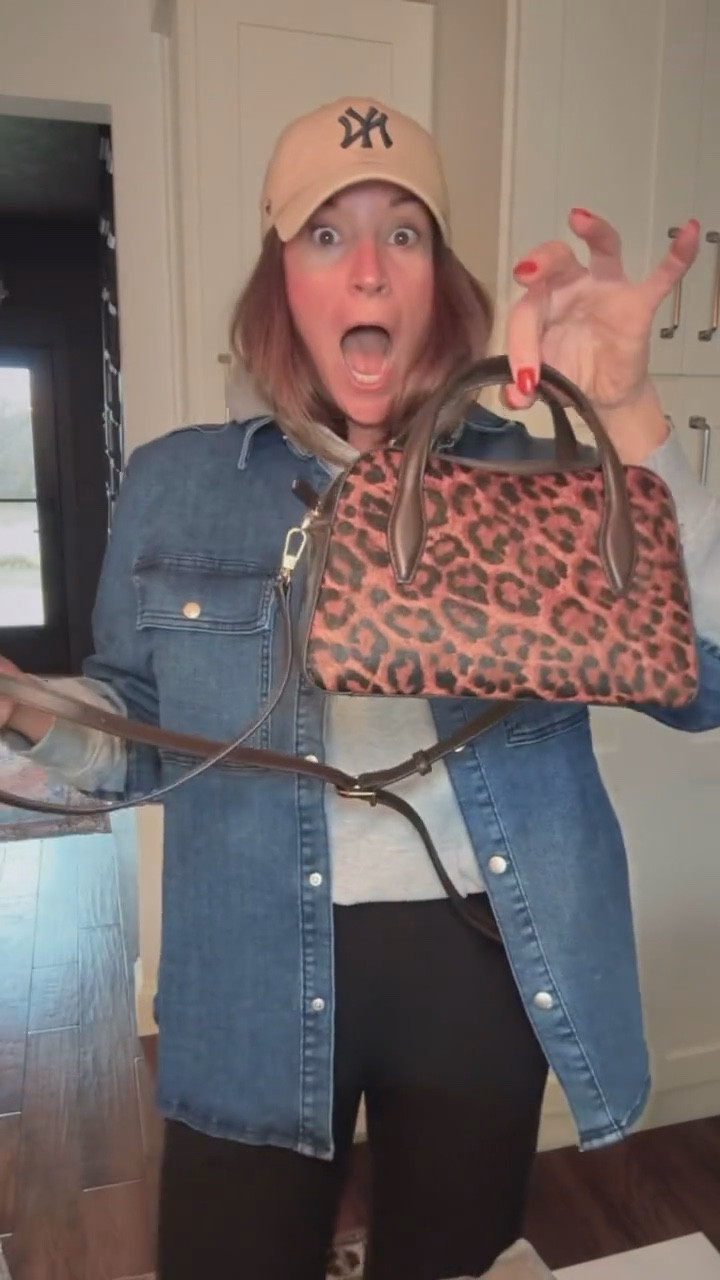 Look at this cute bag! 💼 it’s so good! 

#madewell #bag #camel #holidaygift #holiday #gift

#LTKSaleAlert #LTKGiftGuide #LTKTravel