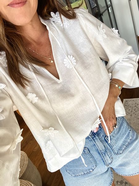 How pretty are the floral details on this linen blend top. 😍
XS - currently on sale 
Shorts tts, 25 here 
Charm and chain / use code: twopeasinablog @mirandafrye 

#LTKSeasonal #LTKsalealert #LTKover40