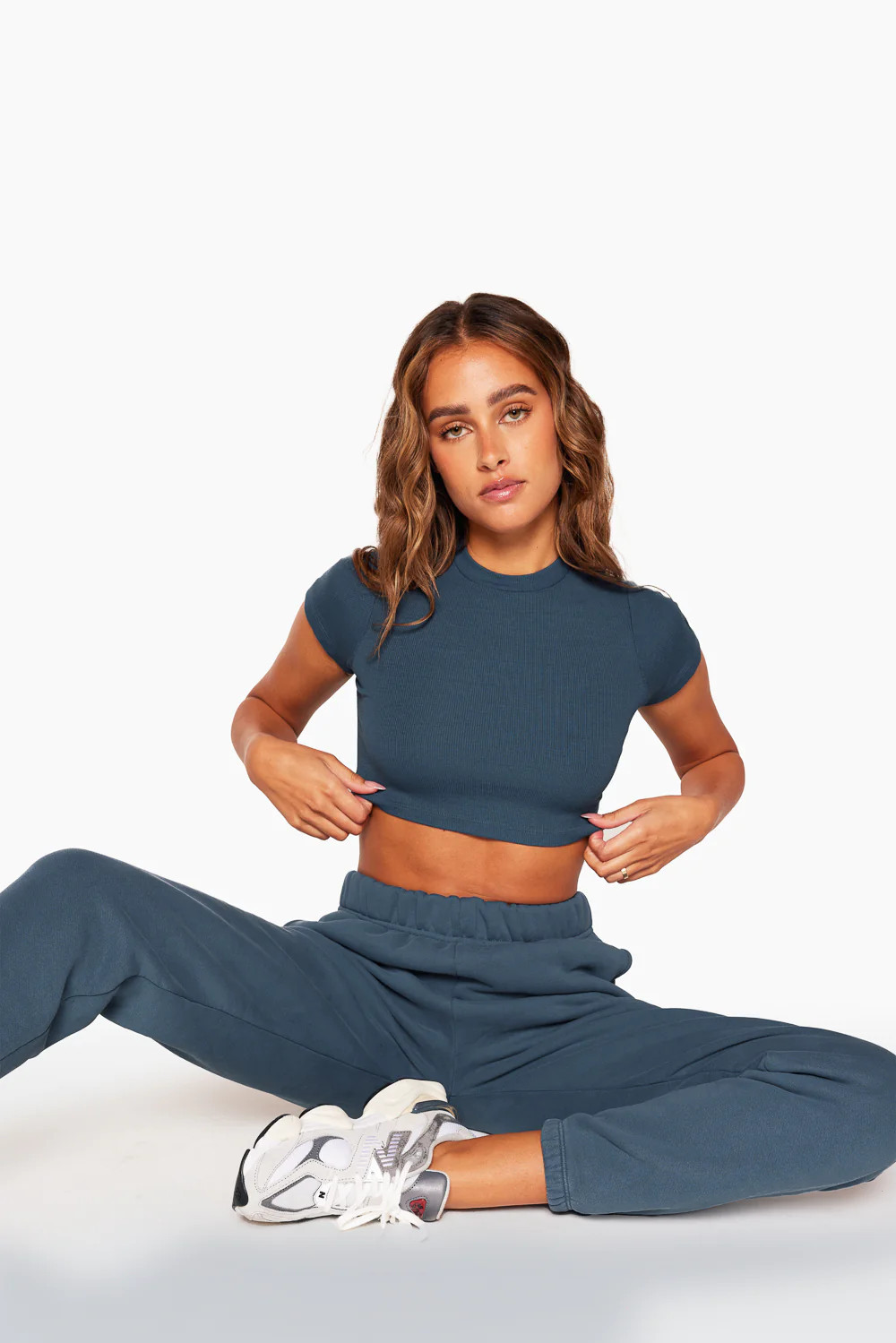 FORM CROP - RIVER | SET Active