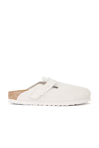 Boston Soft Footbed Clog
                    
                    BIRKENSTOCK | Revolve Clothing (Global)