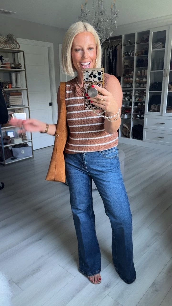 Top small
Jeans size 4

#LTKSeasonal #LTKOver40 #LTKootd