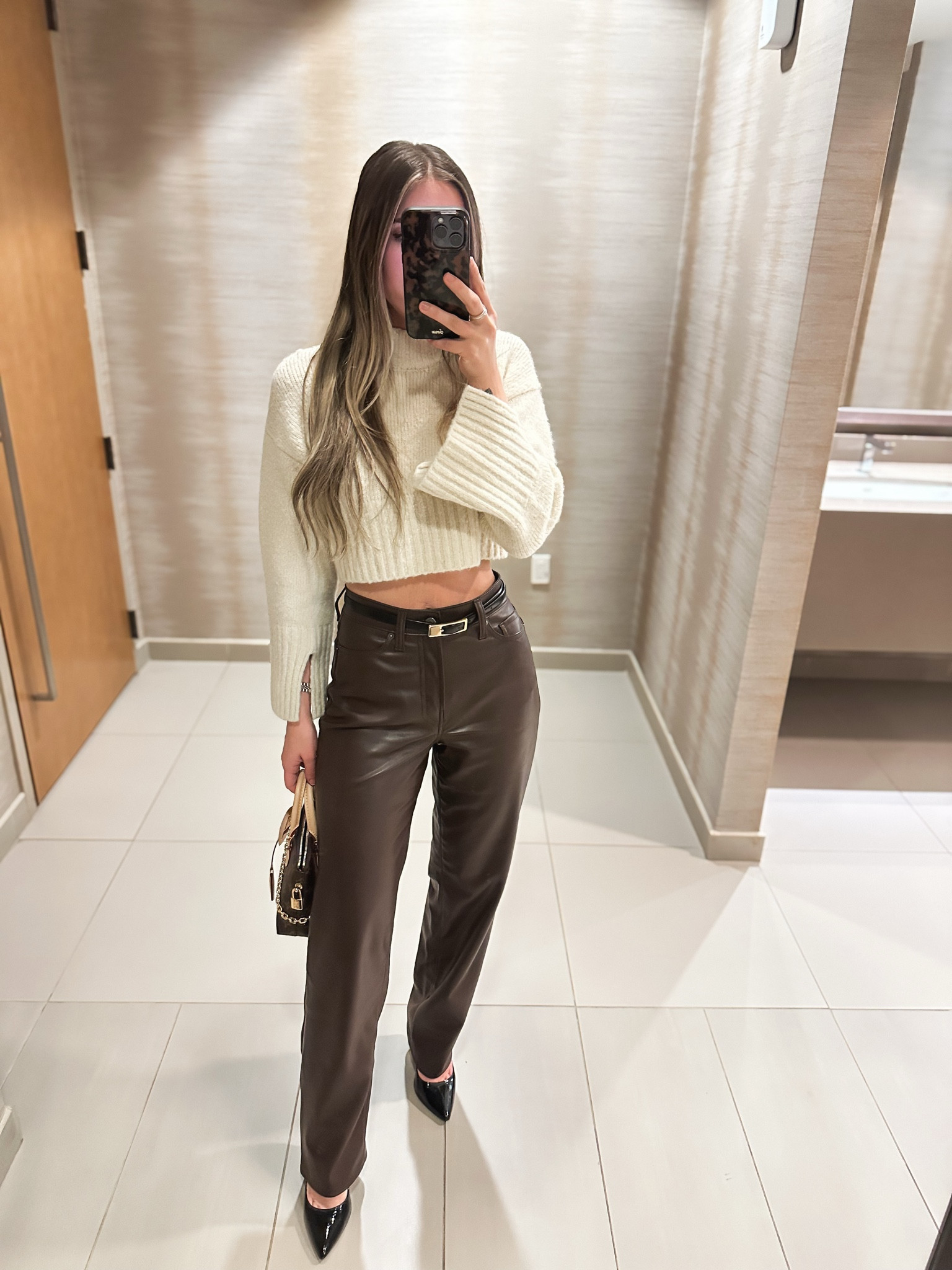 Top - small
Pants - run big // size down

#LTKItBag #LTKStyleTip