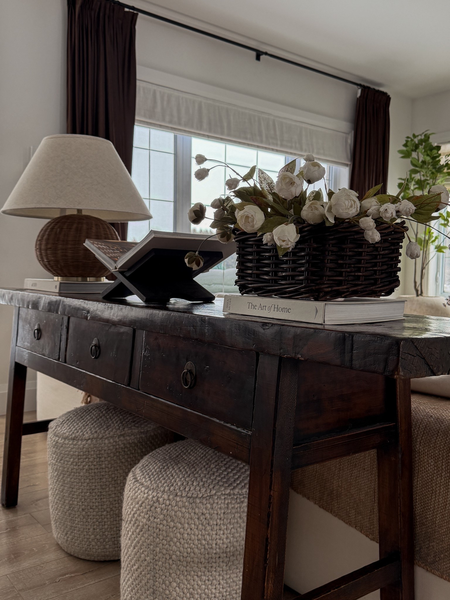 Console table styling for winter. ❄️ 

#LTKwinter #LTKcanada #LTKhome