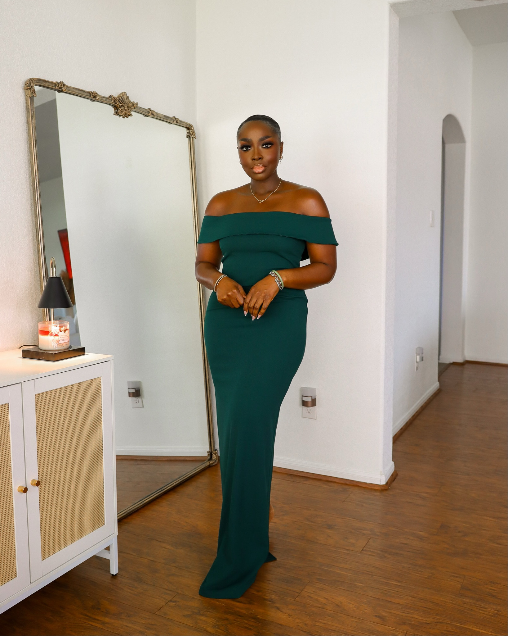 11 Holiday Dresses that come in many colors!

#LTKStyleTip #LTKHoliday