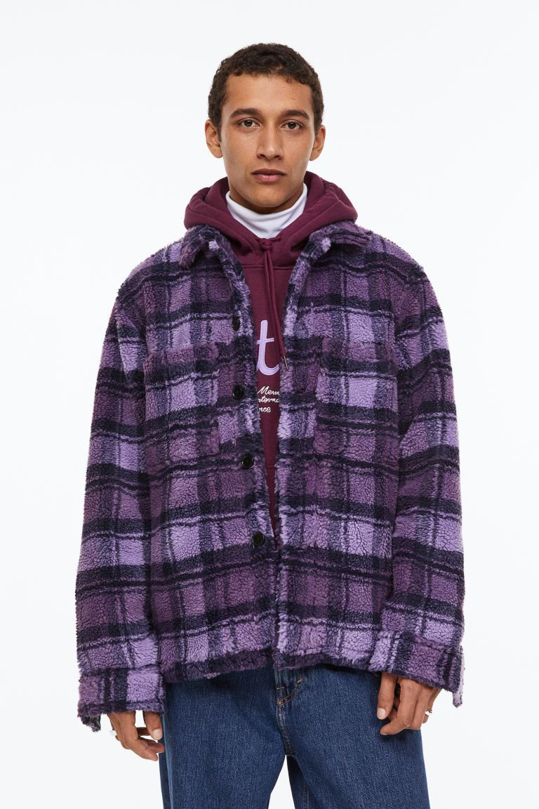 Relaxed Fit Teddy Overshirt - Purple/black plaid - Men | H&M US | H&M (US + CA)
