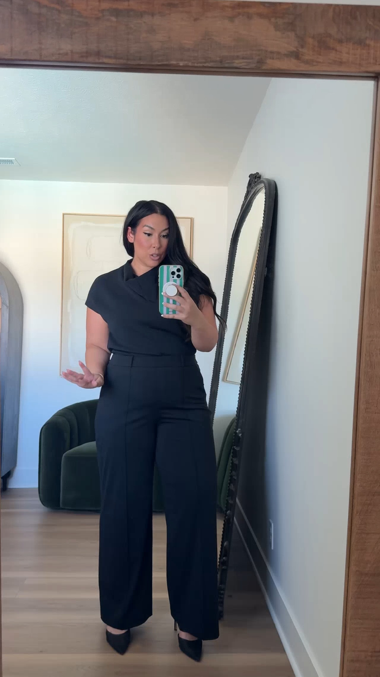 These feels just like activewear but they look like workwear! They're so stretchy, soft belly friendly and literally the most comfortable dress pants I've ever worn.

Wearing XL

spanx, mid size ootd, mid size workwear, outfits for work, what to wear to work, fall workwear 

 #LTKootd #LTKMidsize