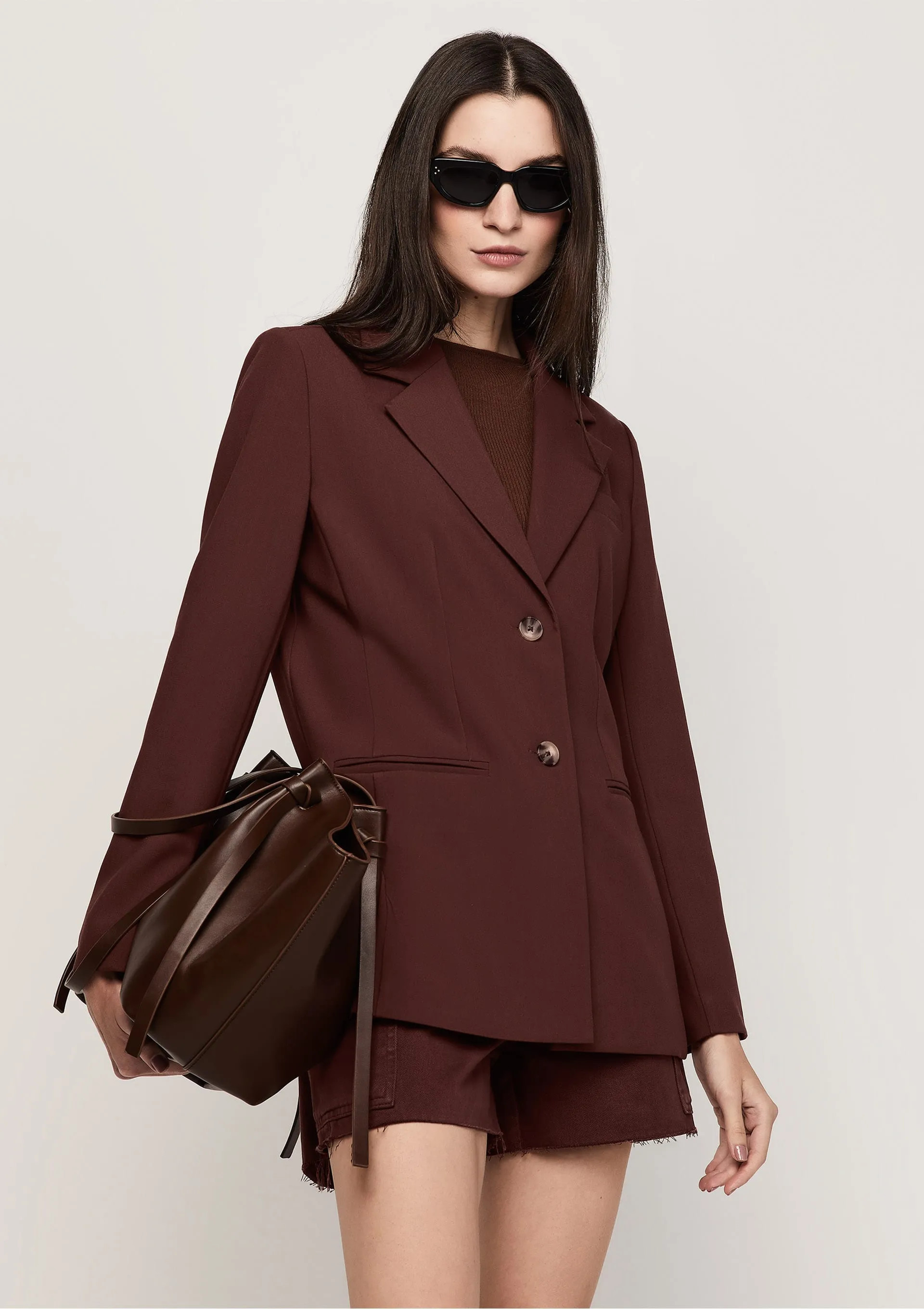 Blazer Alfaiataria Decote V com Ombreira - Vermelho - DZARM | Moda Versátil, Cool e Atemporal | ... | DzarmHering (BR)