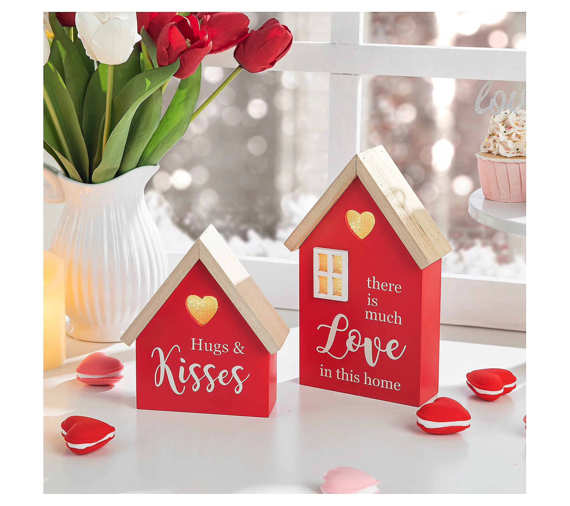 Glitzhome S/2 LED Lighted Valentine's House Sha ped Table Deco | QVC