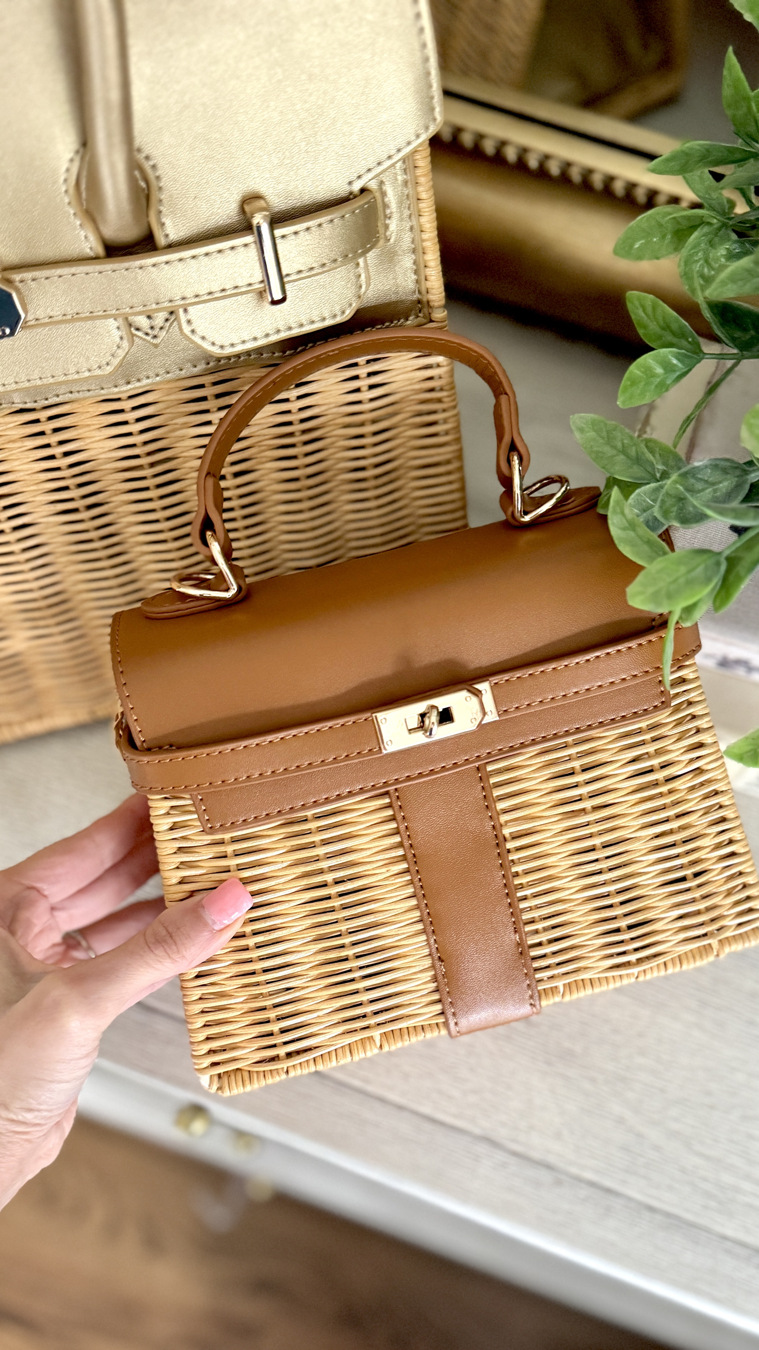  Cutest luxe look wicker handbags!! I got a small and large for the summer! 

#LTKSeasonal #LTKGiftGuide #LTKItBag