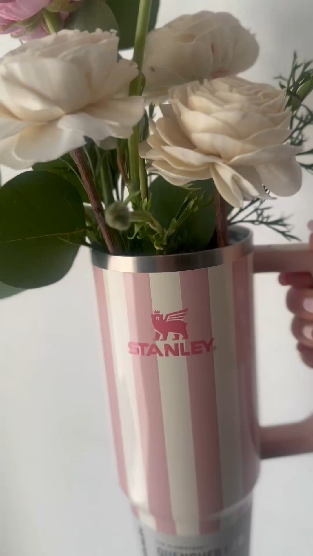 Oasis Collection Stanley’s, a simple gift made even sweeter with fresh blooms. 💐 

#LTKHome #LTKOver40 #LTKGiftGuide