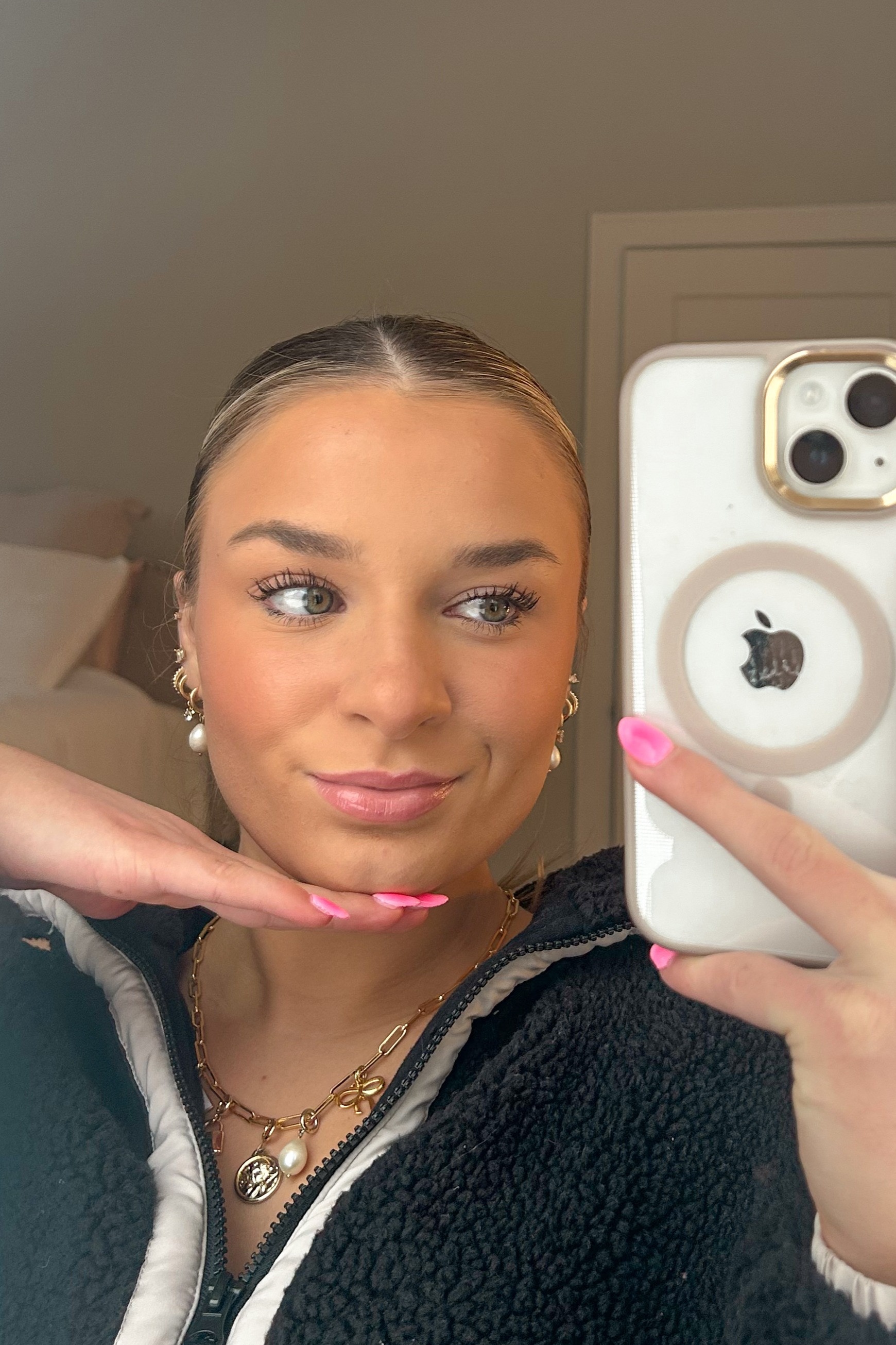 EVERYDAY MAKEUP LOOK

(Products and shades below)
Everyday Makeup look 

-Patrick Ta Blush in shade: Shes Flushed 
-Bronzer is shade medium I believe 
-O/S Powder: Translucent
-NARS foundation in shade: L4.5
-LYS Contour Stick in shade: Harmony 
-Lip combo is Charlotte tilbury: pillow talk in shade: Fair
-Summer Fridays: Pink Sugar  

 #LTKGiftGuide #LTKFindsUnder100 #LTKBeauty