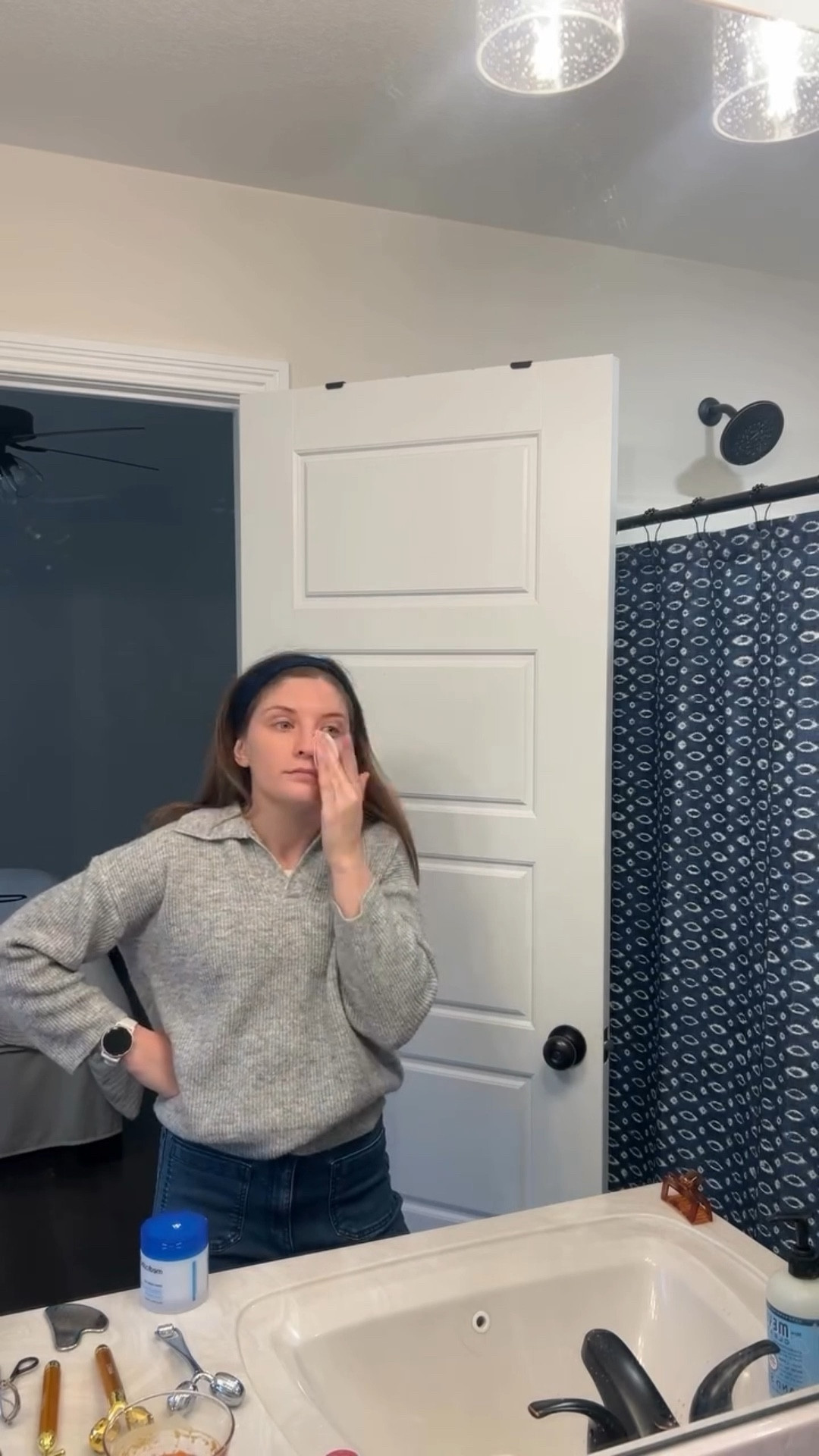 POST WORKOUT GRWM!!!! using @yeamon_beauty #ad @shop.ltk #guashua #skincare #antiaging #faceyoga #naturalbeauty

#LTKdayinmylife #LTKGiftGuide #LTKgrwm