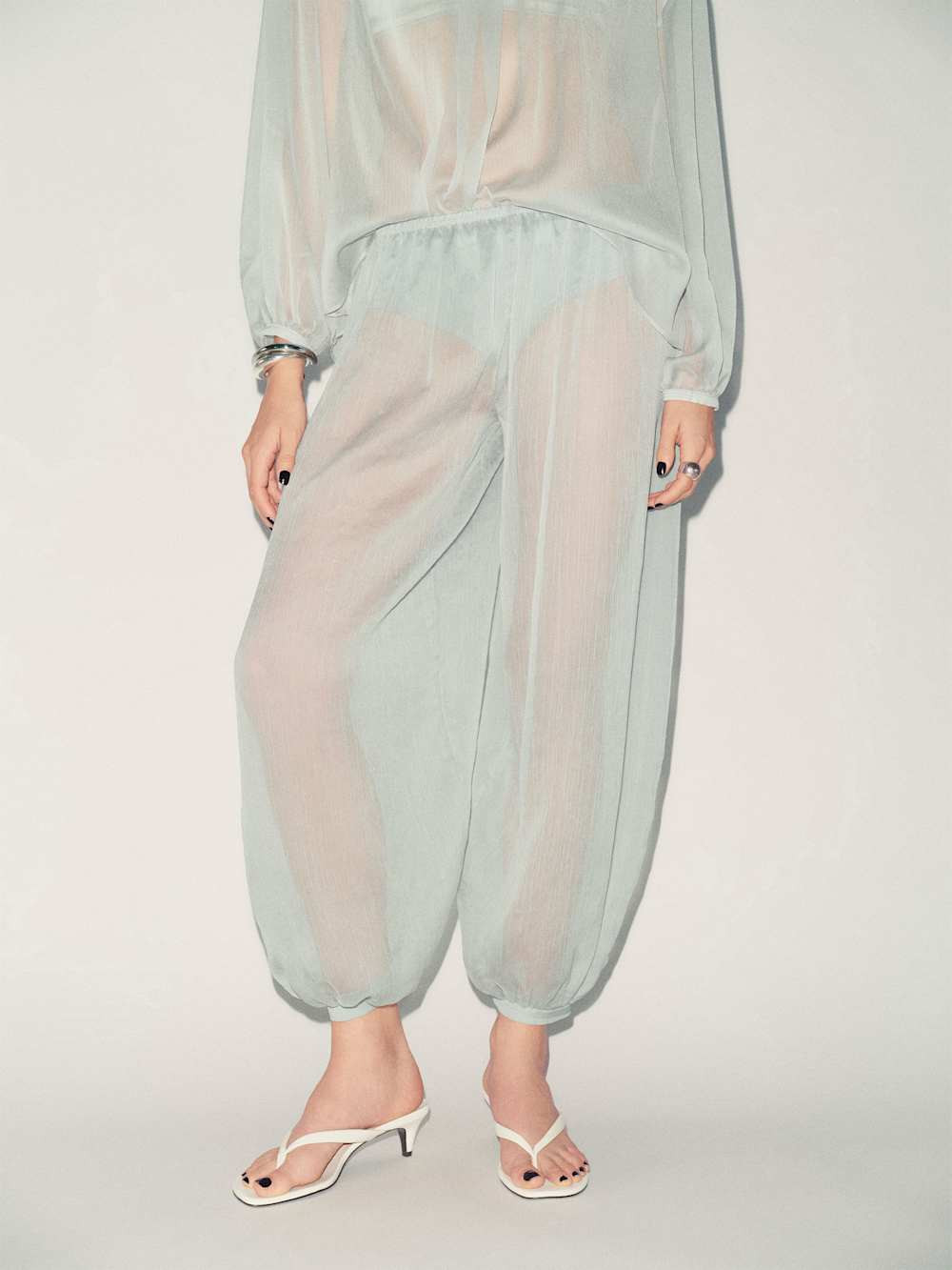 Aven Pant | Reformation (Global)