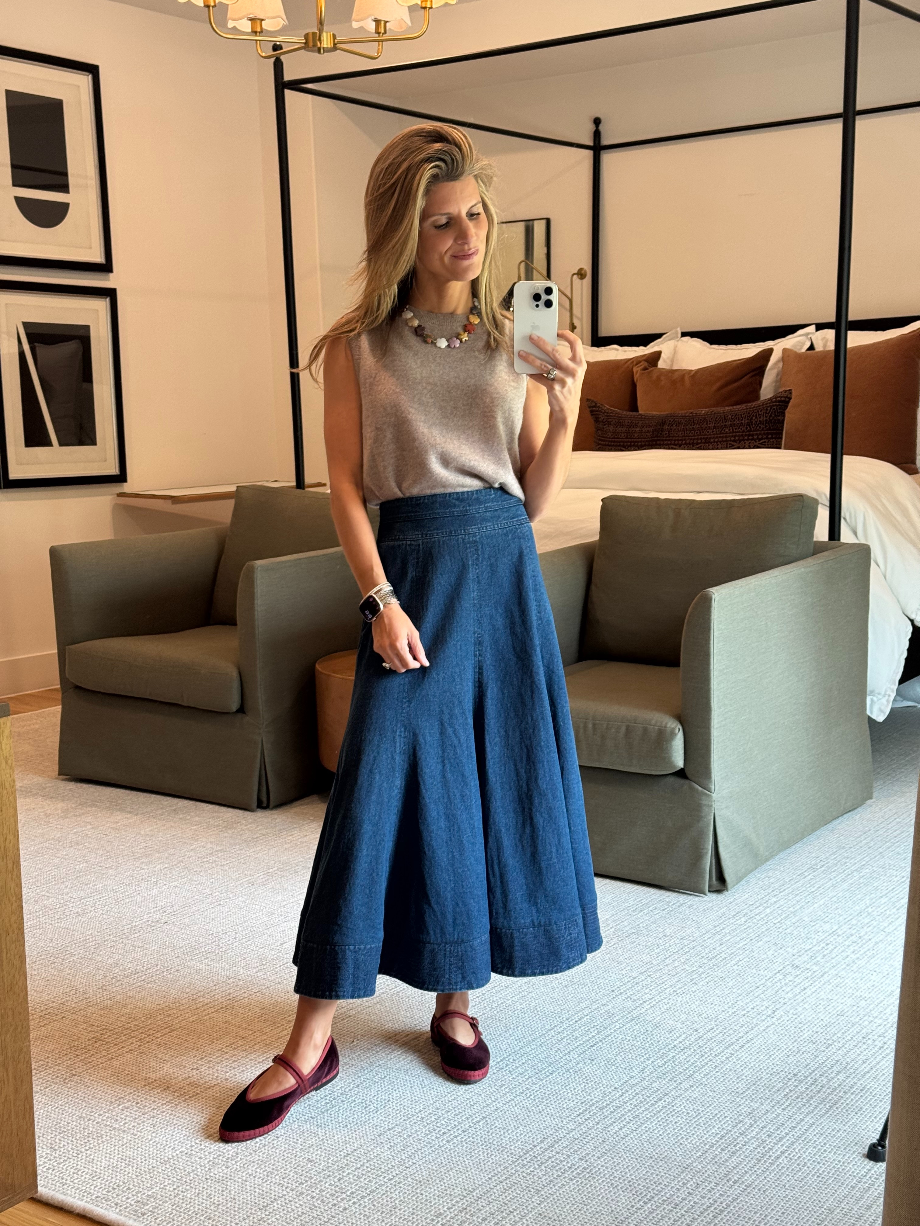 Use code FAMILY at checkout! Last day to shop Tuckernuck's friends & family sale! Up to 20% off when you spend $500! Wearing XS in skirt/sweater and cardigan!