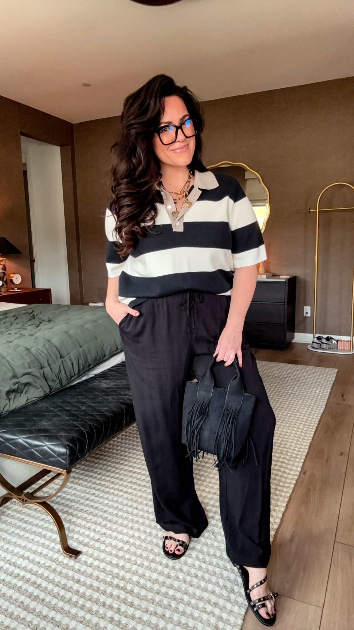 Day 23 of 30 everyday outfit challenge! 

Top xl Abercrombie 
Pull on breezy pants H&M xl
Sandals Shutz tts 

#LTKMidsize #LTKStyleTip #LTKSeasonal