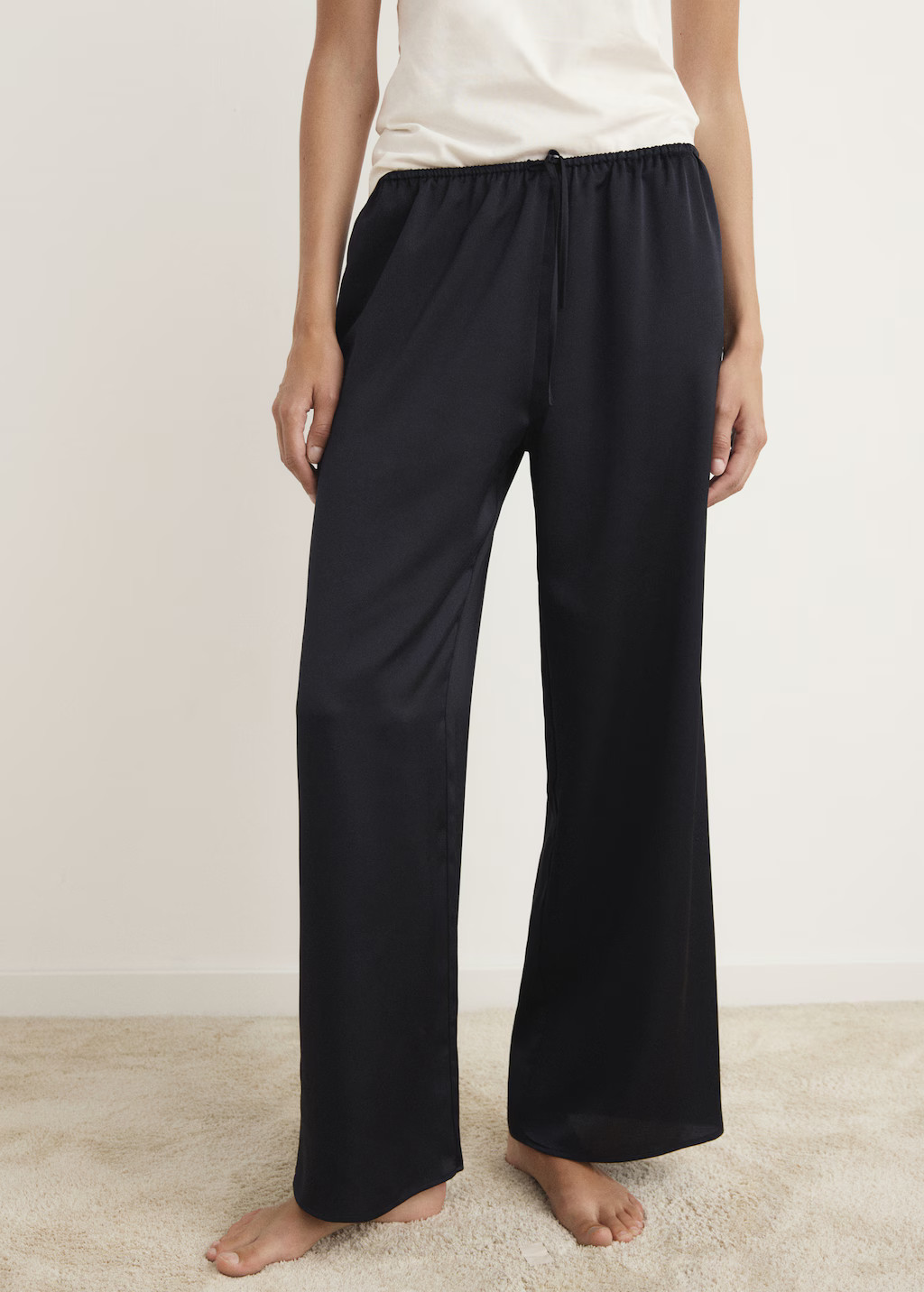 Satin long trousers | MANGO (UK)