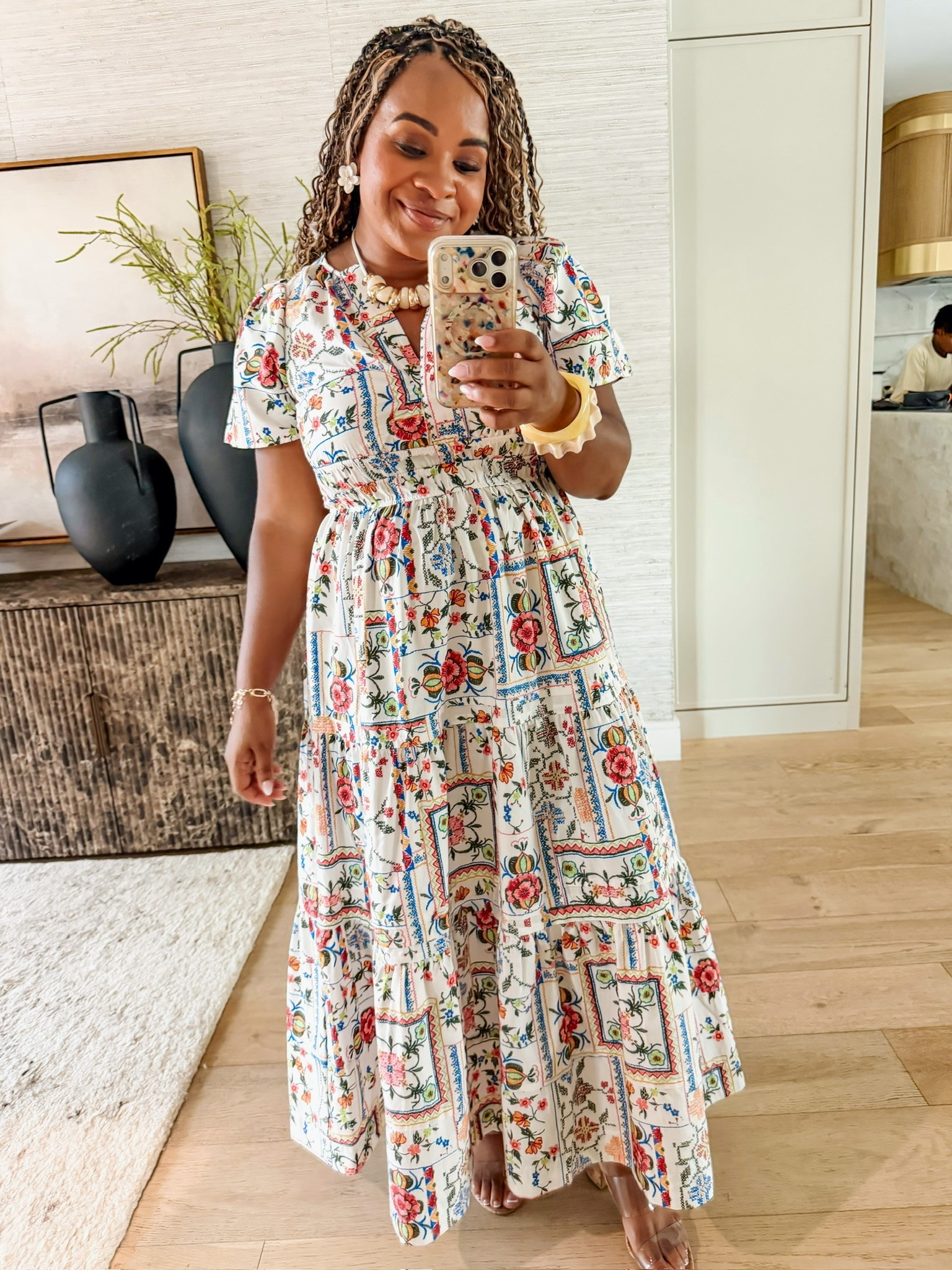 Such a gorgeous dress!🤩 Use my code TARYN20 for 20% off!

#LTKootd #LTKSaleAlert #LTKMidsize