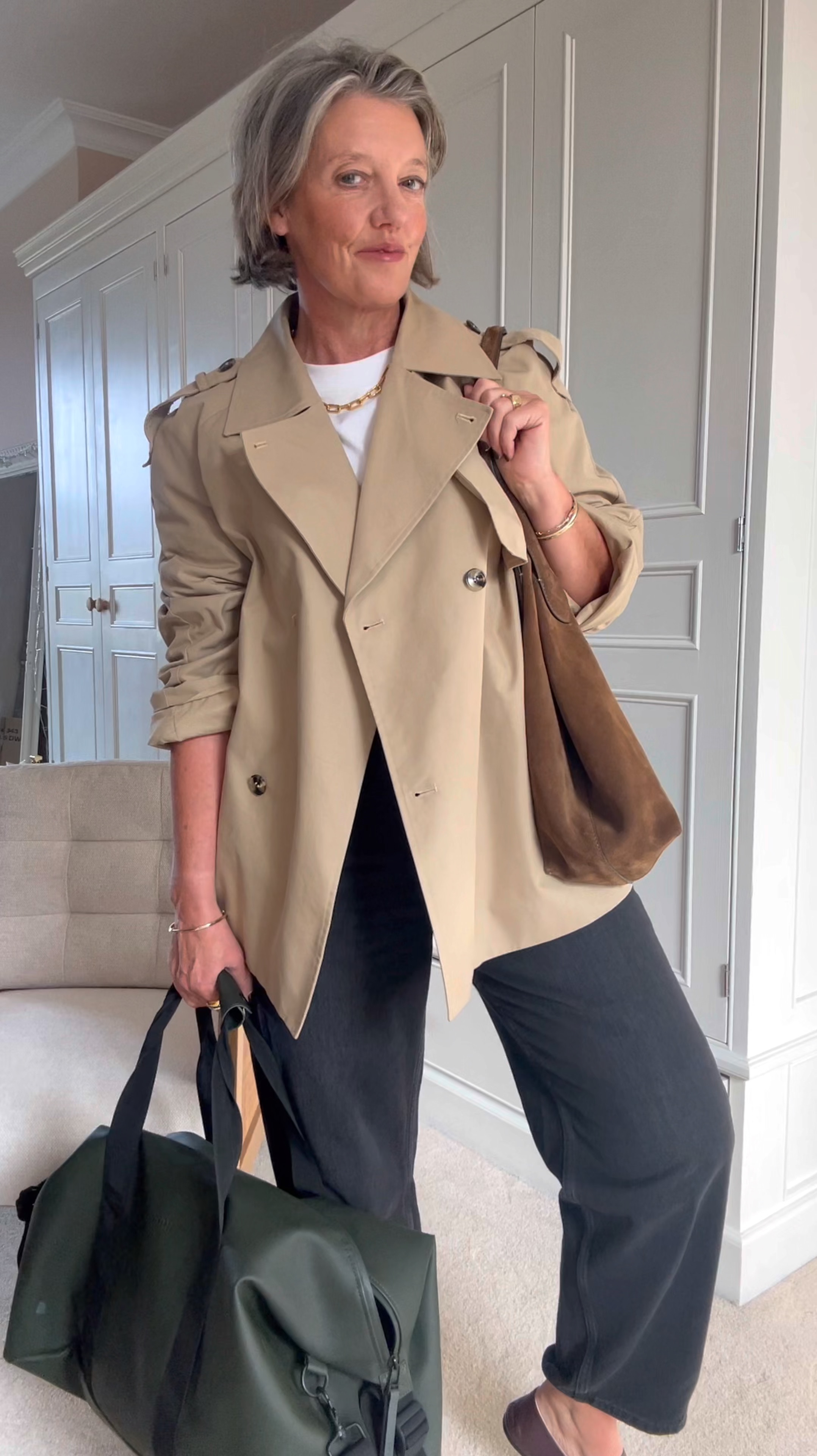 3 Day Capsule Packing - City Break 🏙️
Albaray Trench size 12
Whistles Jeans (size up) Size 32 (usually 29)
Tee size Large 
Whistles Vest top size medium 
Arket leather shirt size 36

Barrel jeans 
Trench Coat
Ballet flats
Capsule packing
City break 

#LTKtravel #LTKstyletip #LTKmidsize