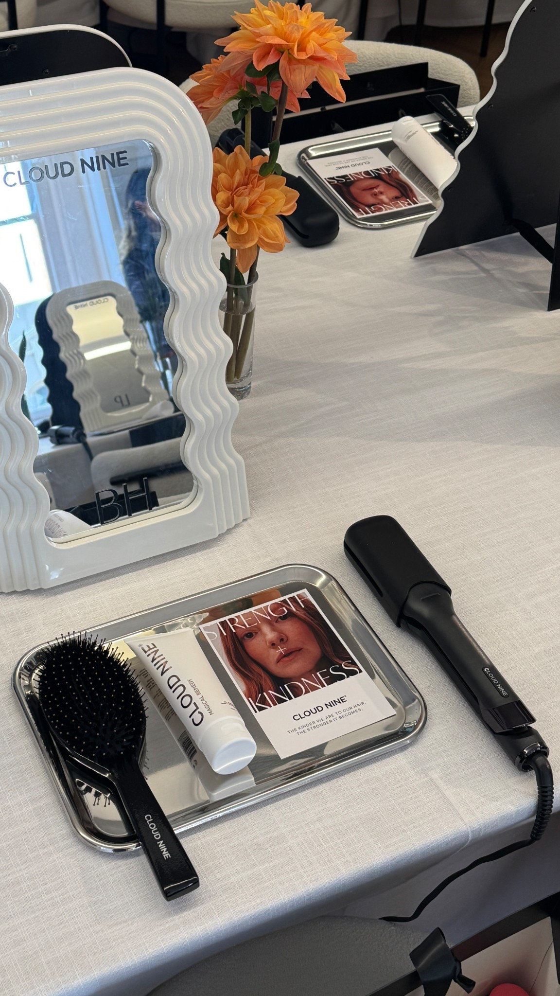 my new favourite straightener! creates the most beautiful loose curls too 🤍

#LTKaustralia