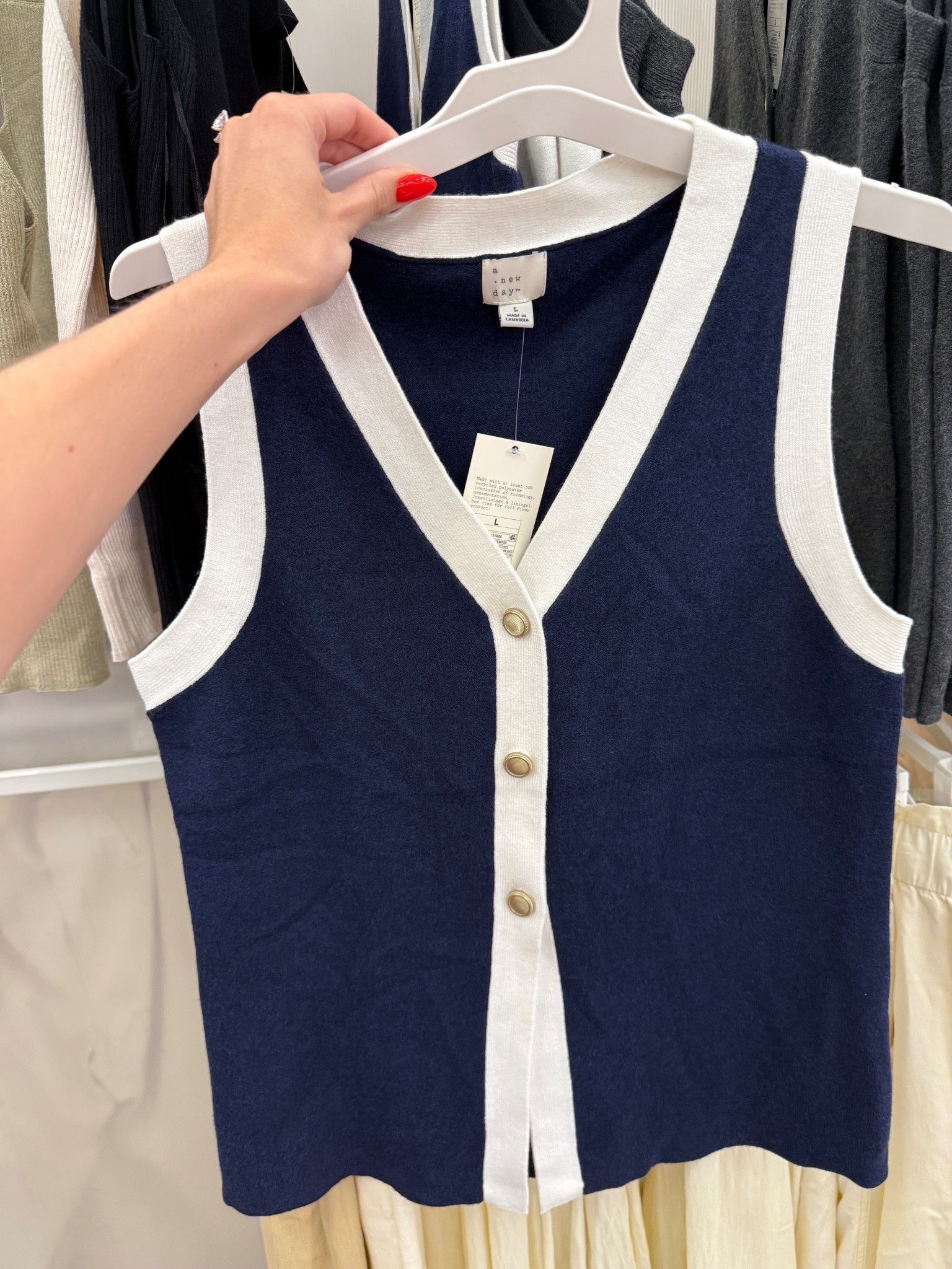 Super cute button sweater vest that comes in 3 different colors 💙

#LTKWorkwear #LTKStyleTip #LTKFindsUnder50