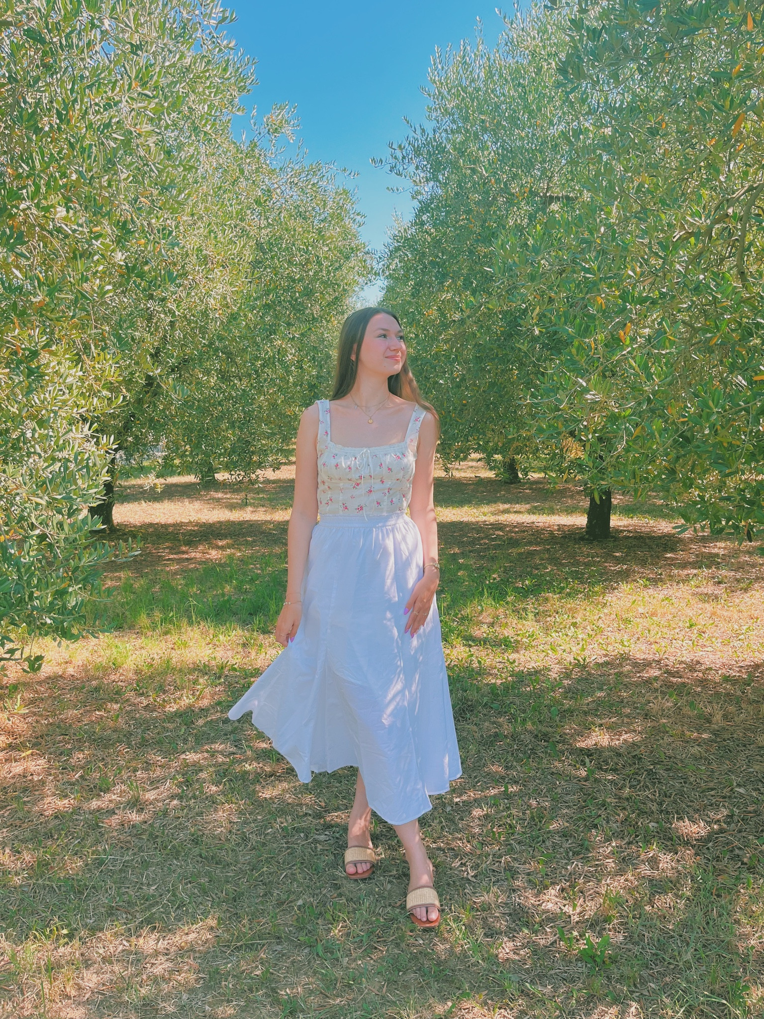 Cream floral too with sting detail
Long white skirt
Raffia sandals

#LTKSeasonal