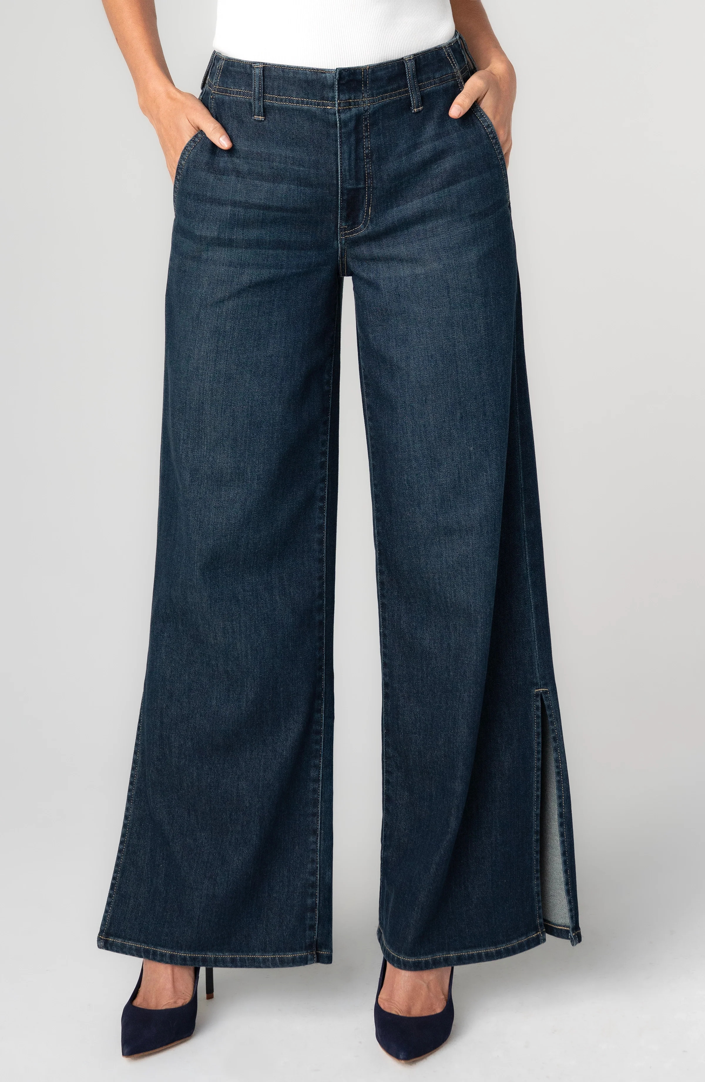 WEEKENDER WIDE LEG W/ SIDE SLIT | Liverpool Jeans