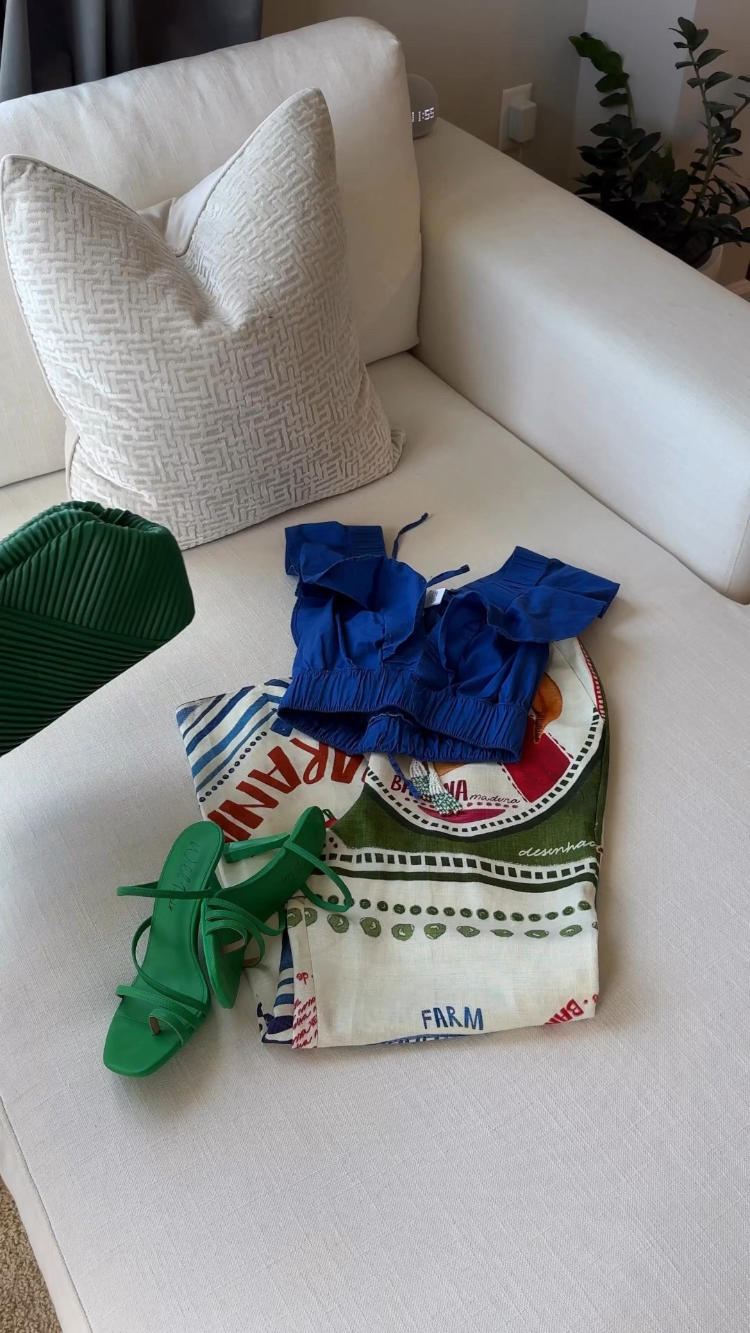 Living for summer (colors + prints)!!

Pants: Farm Rio found at Tj Maxx/Marshalls
Blue top: Japna found at Tj Maxx/Marshalls + Poshmark
Green shoes: Wild Pair found at Macys 
Green clutch bag: Amazon 
Woven clutch: Amazon 
Rose Knit Heels: Steve Madden on sale 
Coach bag: Coach outlet
Colorful front tie print top: SHEIN 
Orange shorts: Rachel Zoe @ Tj Maxx/marshalls 
Ruffle shoulder dress: Saylor @ Nordstrom on sale
Coordinating earrings: Amazon 
Watch: Breda, at Nordstrom w/ points 
All gold earrings: Pavoi on Amazon 
White linen pants: Old Navy 
Green tank: Mango
Green halter dress: Jlux Label on Poshmark 
Purple dress: Thirty x Thirty at tj maxx/marshalls 
Yellow dress: A.L.C at Tj Maxx/Marshalls 




#LTKVideo #LTKSeasonal