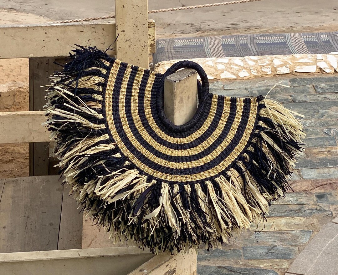 Rafia Beach Bag, Handwoven Straw Bag, Zulu Beach Bag, African Straw Bag, Handmade Straw Bag, - Et... | Etsy (US)