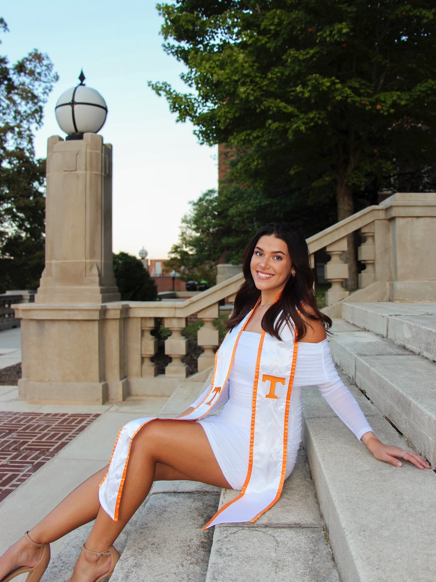 one month!! 🧡🤍

(if we haven’t talked in a while- i dropped to part-time enrollment so i could work full-time after the pandemic!! i’m finally graduating in december with my B.S. in business analytics!!)