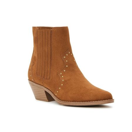 $10 western boots 

#LTKfindsunder50 #LTKsalealert