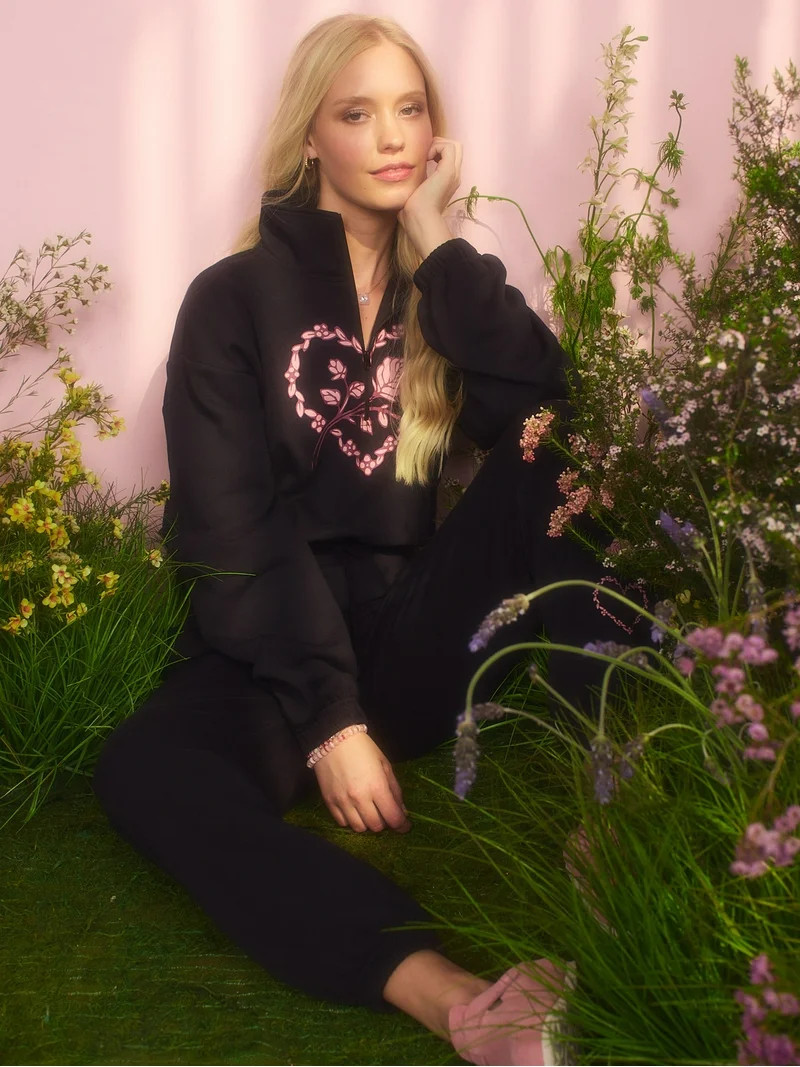 Celebrity Pink Women's and Women's Plus Fleece Pullover Sweatshirt, Sizes XS-4X | Walmart (US)