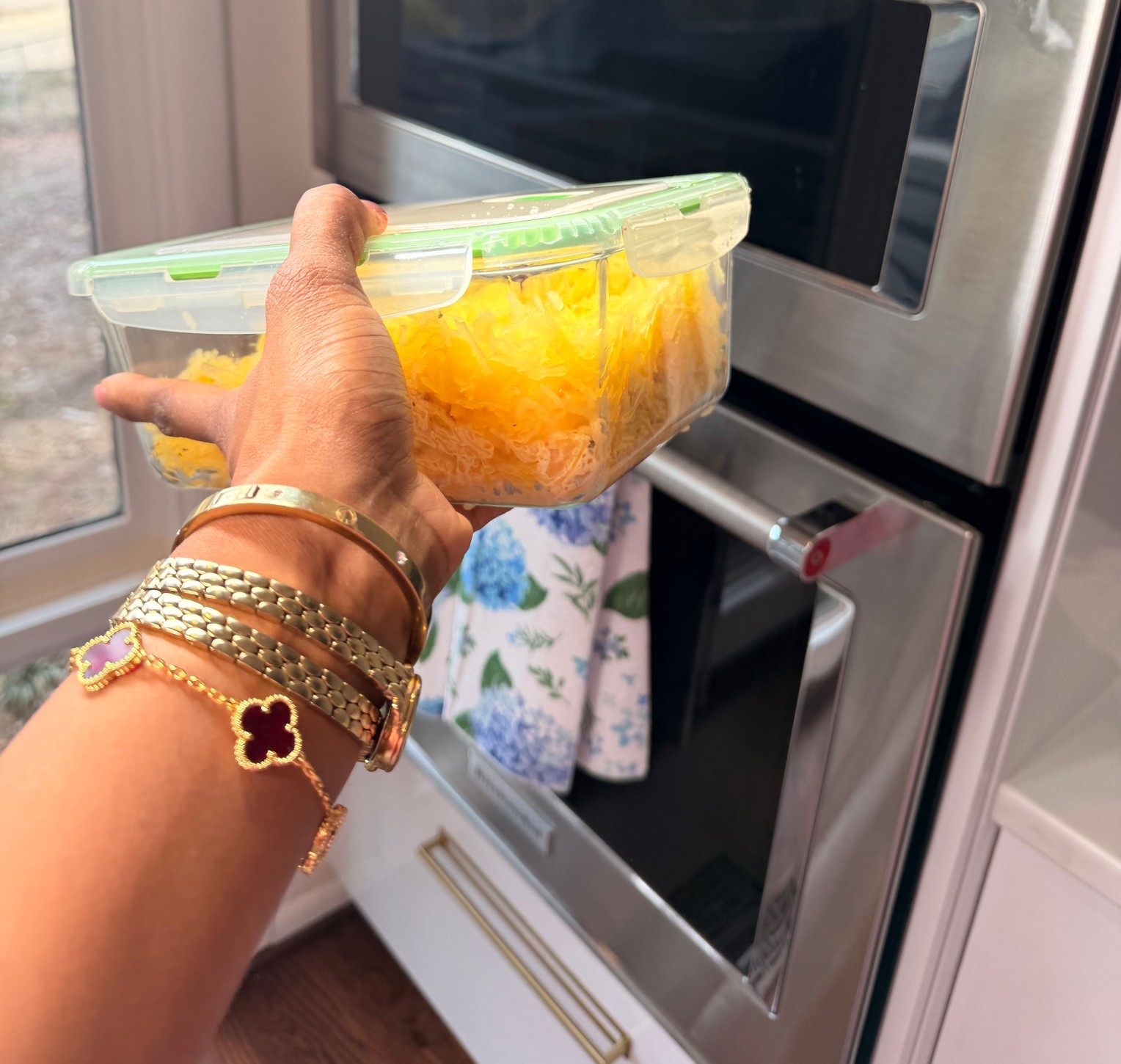 My glass Tupperware 🤍