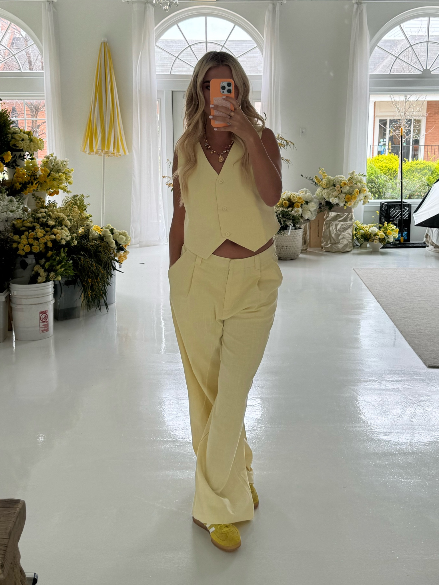 Branding shoot ☀️🌼🌻💛