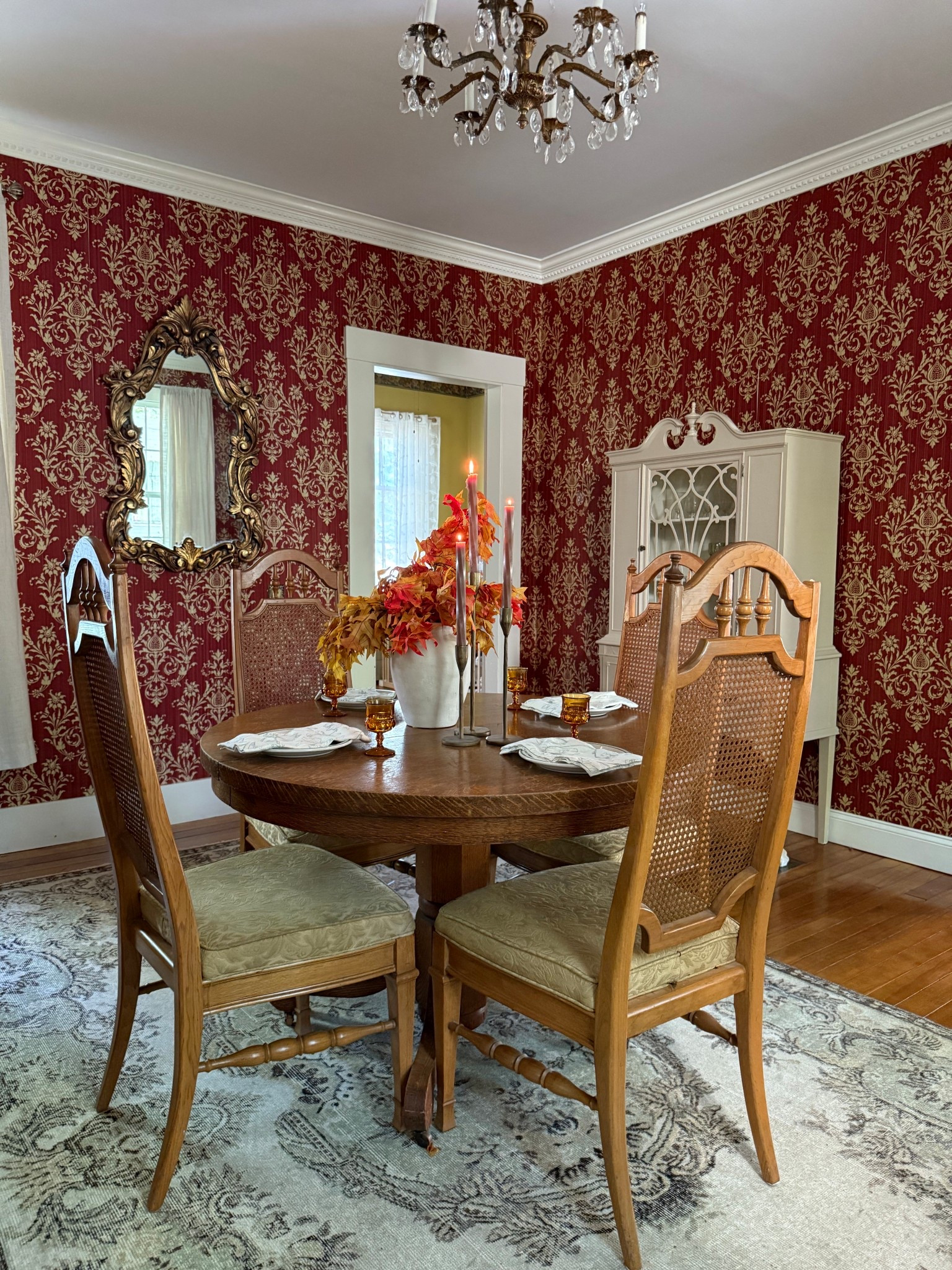 Are you hosting this holiday? Or just looking for some beautiful tableware for the season? I got you covered. @cghunter has the perfect collection of linens, serving ware, dinner ware and more to make any occasion special. I’m obsessed with these brass candlesticks, magnolia stems and table cloths. The combination created a stunning tablescape for the season. Make sure to check out their site if you’re looking to be the hostess with the mistress this thanksgiving! #cghunter #mycgh 

#LTKHome #LTKSeasonal #LTKFindsUnder100