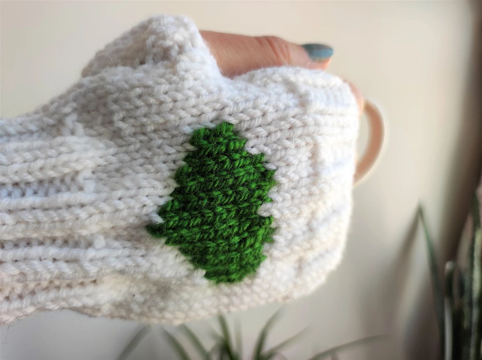 White Knit Heart Gloves for Women With Green Heart, Heart Fingerless Gloves, Handmade St Patricks... | Etsy (US)