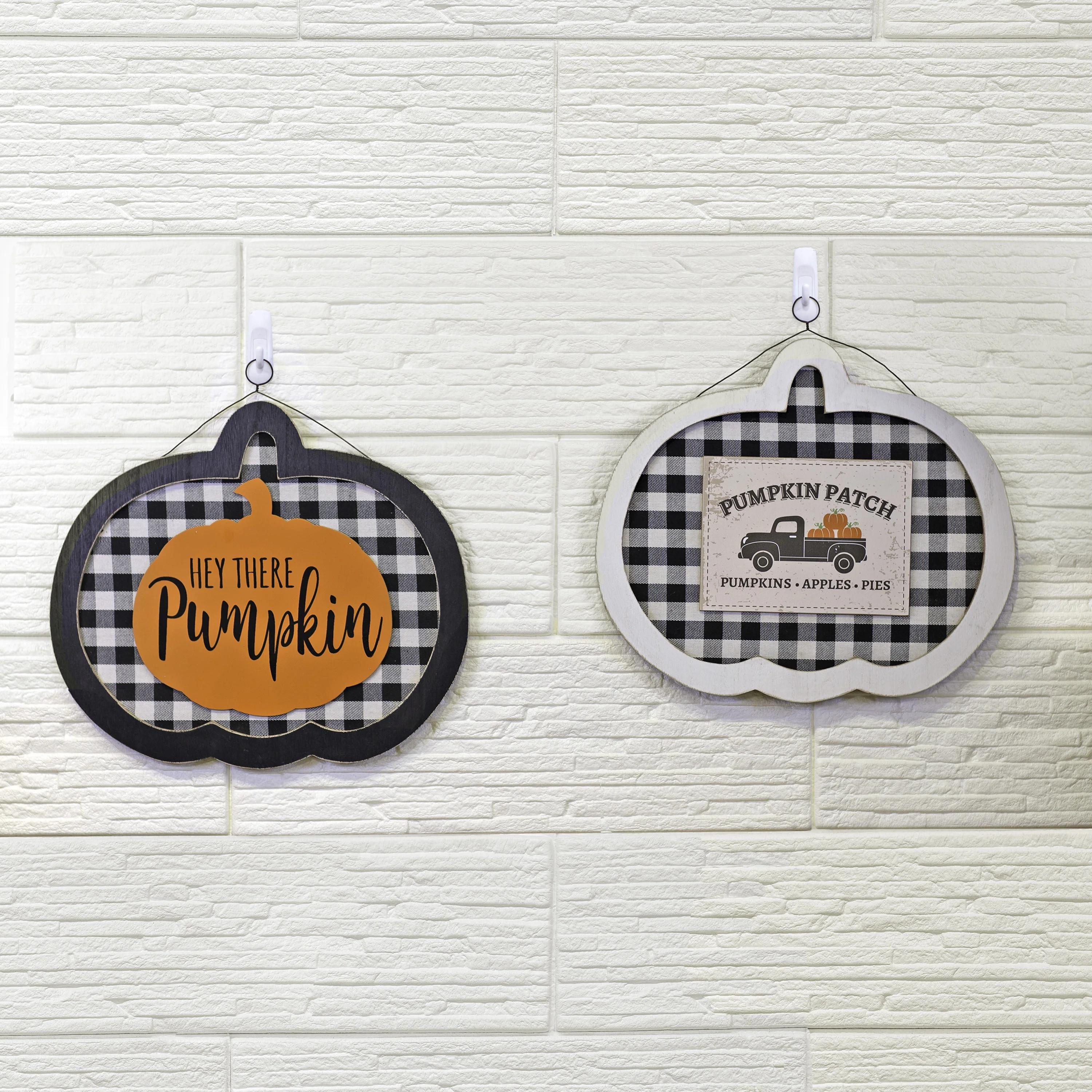 Way to Celebrate Halloween Wood Pumpkin Patch Series Wall Décor, 2 Pack | Walmart (US)
