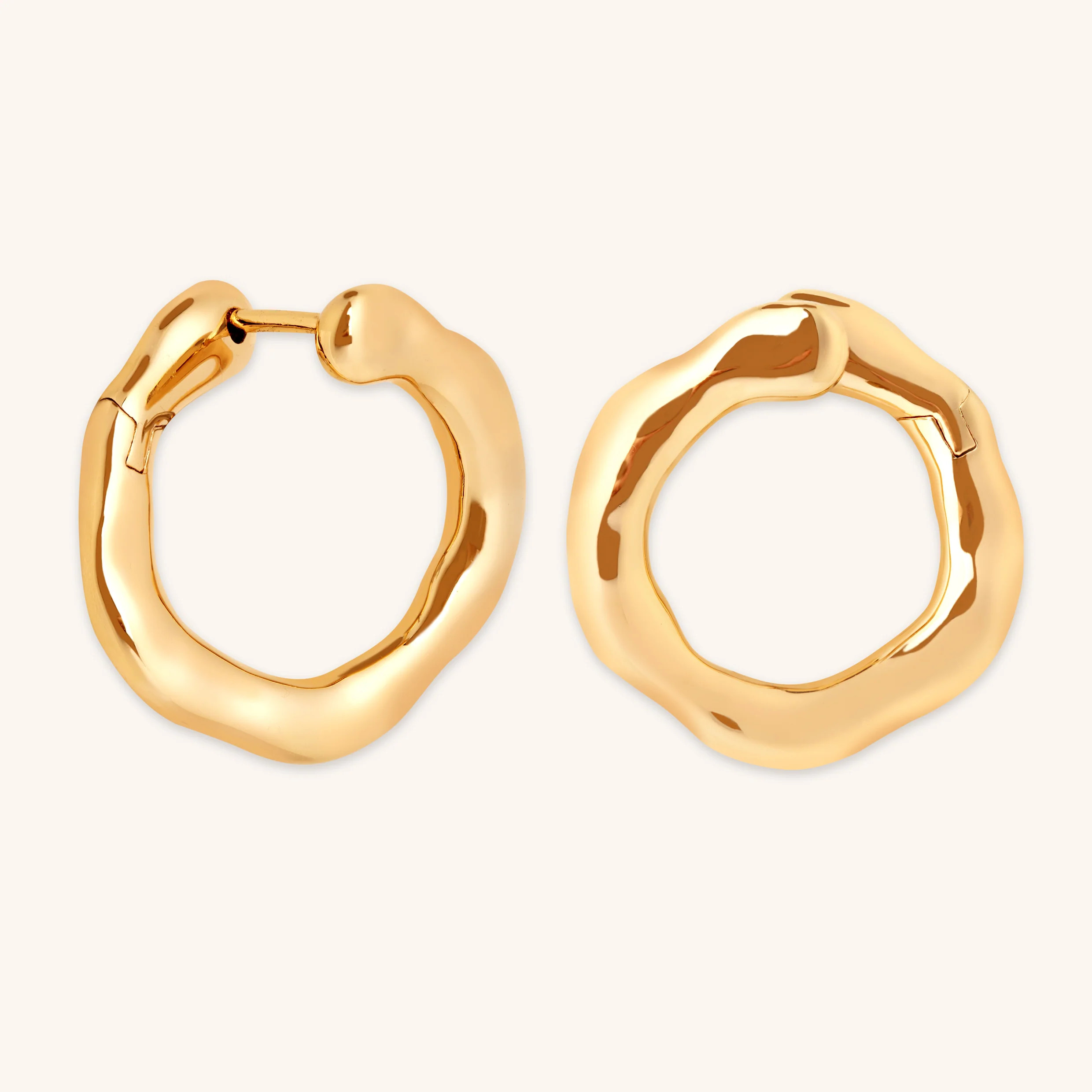 Molten Orbit Large Hoops in Gold | Astrid & Miyu UK