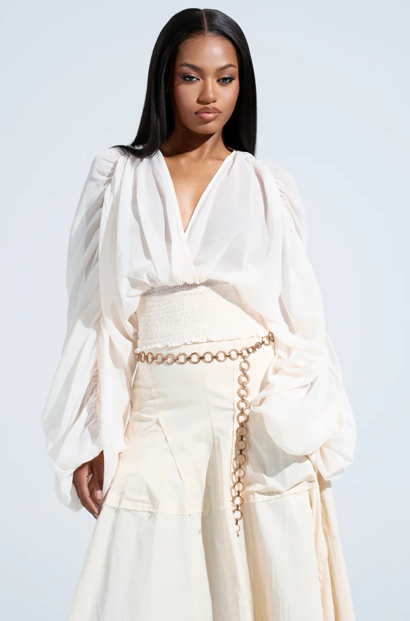 JUST KEEP GOING BLOUSE | AKIRA