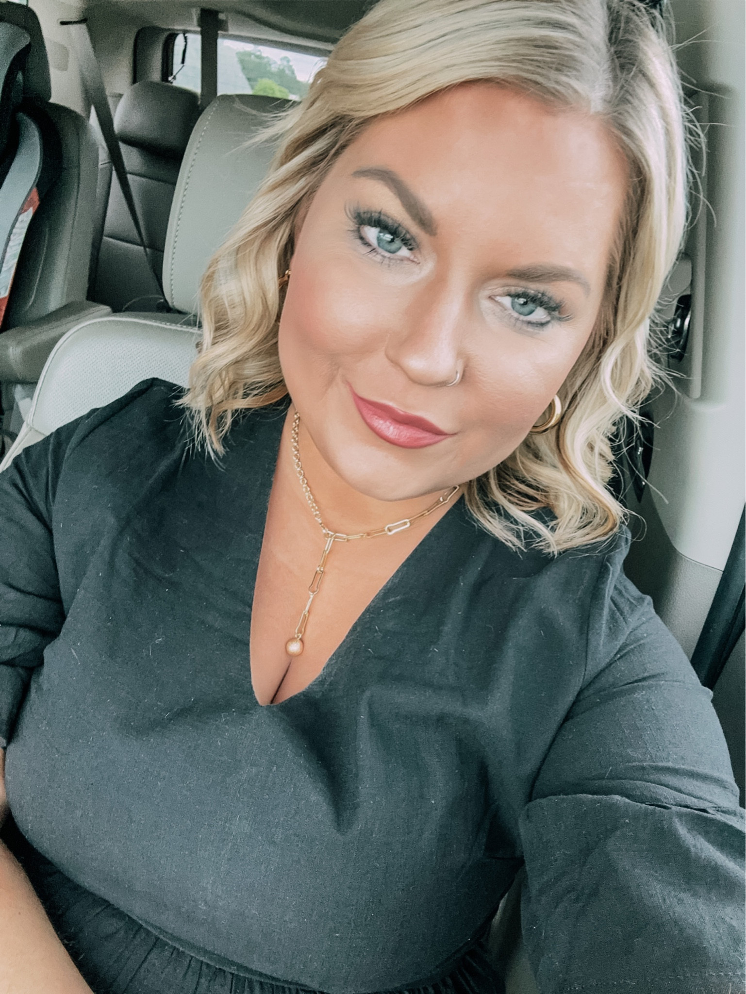 Makeup routine

#LTKunder50 #LTKstyletip #LTKbeauty