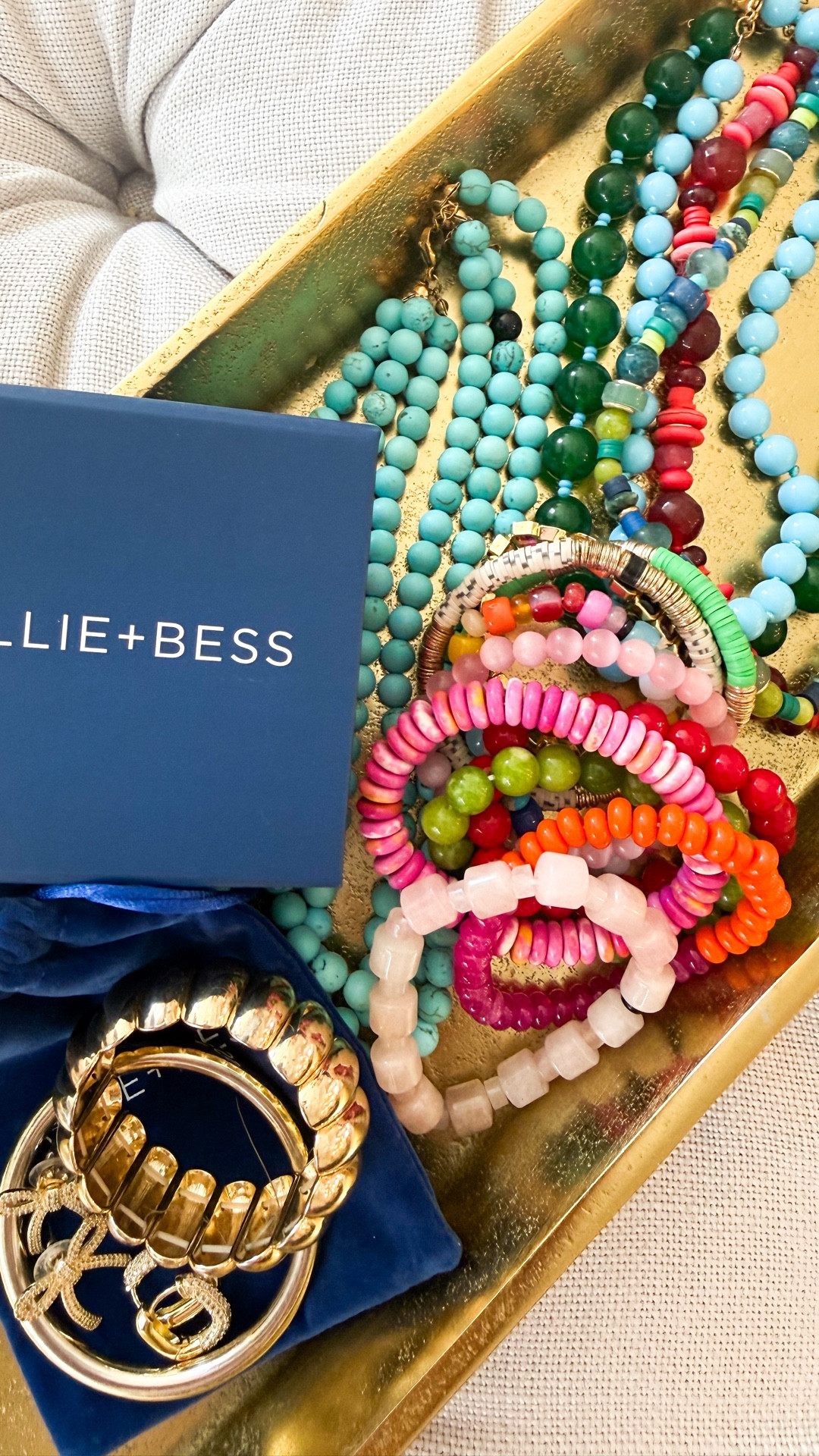 @ALLIE+BESS spring sale goes live tonight!! items priced $2-40 • 

#LTKSeasonal #LTKSaleAlert