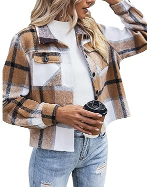 Zeagoo Flannels for Women Cropped Shacket Jacket Fashion Plaid Button Down Shirt 2024 Fall Coat T... | Amazon (US)