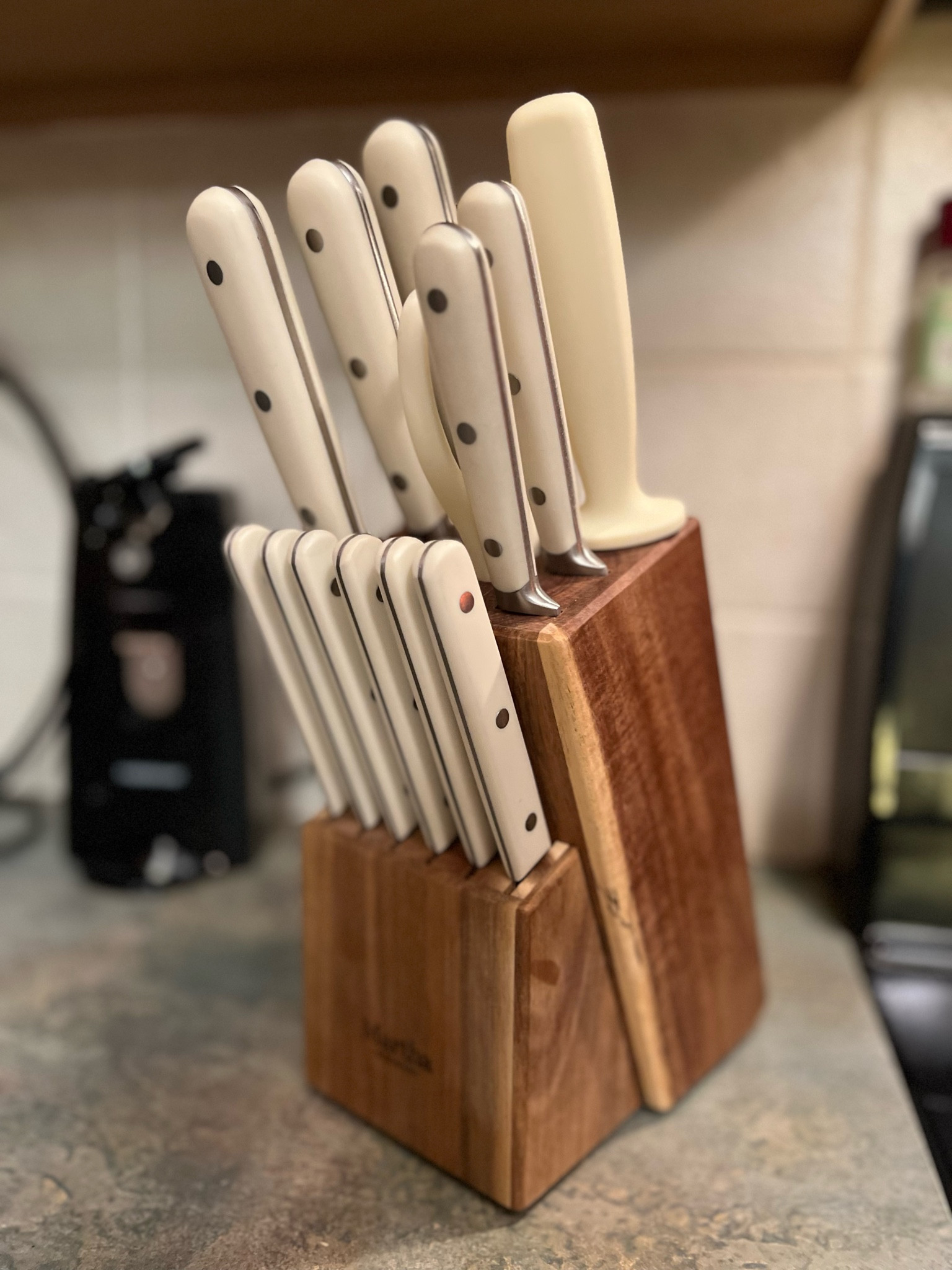This beautiful knife set has me feelin all fancy in the kitchen! They are beautiful and SHARP!

#LTKparties #LTKhome #LTKGiftGuide