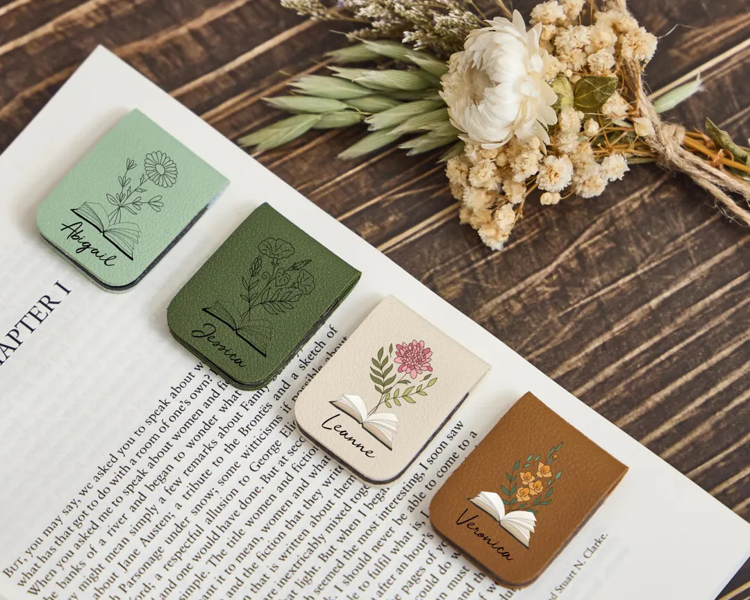 Personalized Birth Flower Magnetic Bookmark-A Meaningful Book Lover Gift for Women | Etsy (US)