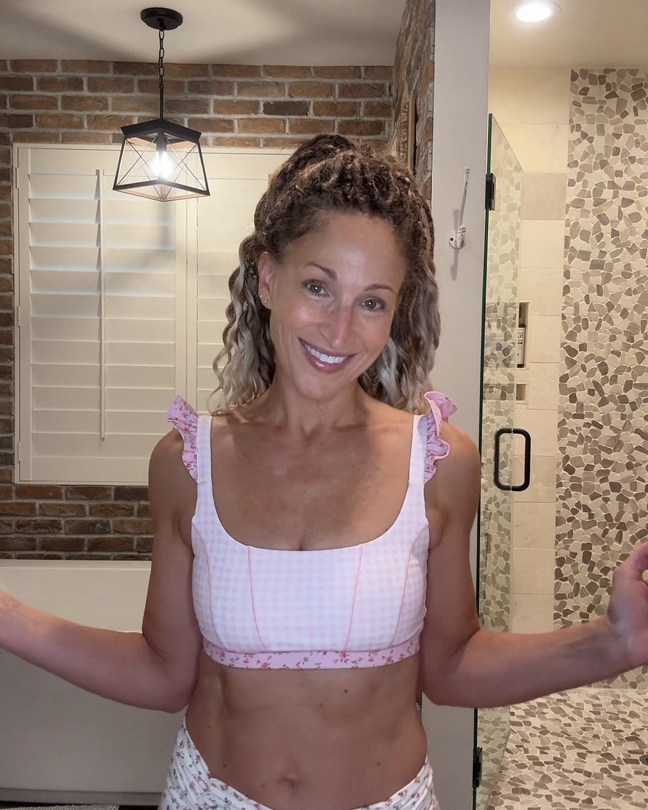 This sweet, feminine workout gear is THE 👏🏻 CUTEST 👏🏻!  I wanted everything but narrowed it down to this adorable trio. The pockets fit my giant iPhone. The sweatshirt has thumb holes. The mixed prints take the guesswork out of making things work together. If you’ve never tried Blogilates PopFlex…you should. She knows how to dress a women’s body, the fabrics are fantastic, and the colors are gorgeous.  10/10 AND sweat and squat proof!  

#LTKfitnessgoals #LTKActive