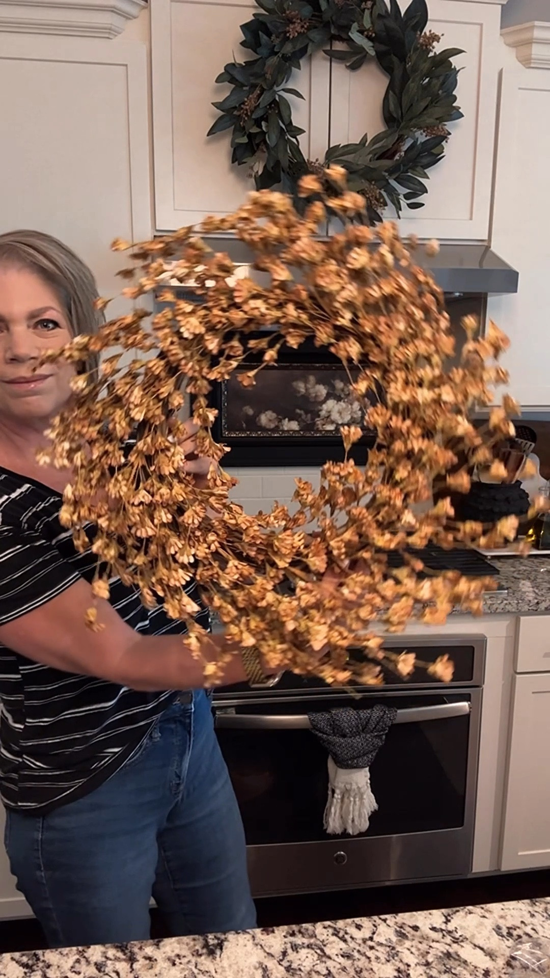 Both of these fall wreaths are gorgeous and at a great price point!!


#LTKSeasonal #LTKFindsUnder50 #LTKautumn