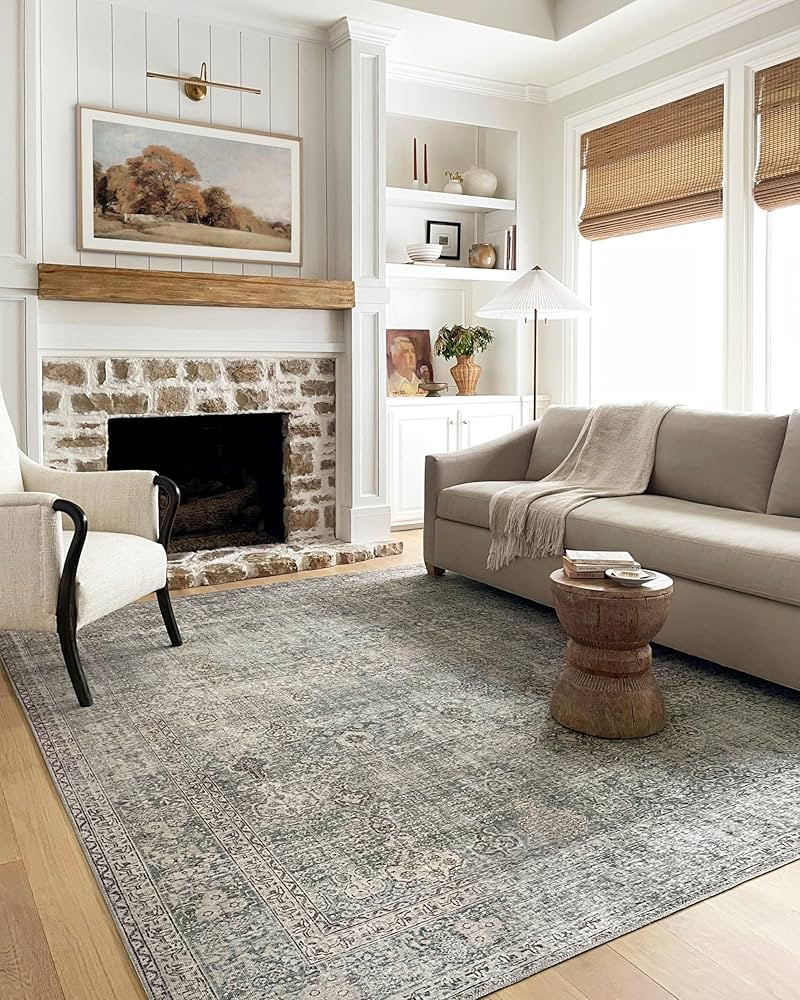 Loloi Chris Loves Julia Jules Collection JUL-08 Emerald/Antique Ivory 5'-0" x 7'-6" Area Rug | Amazon (US)