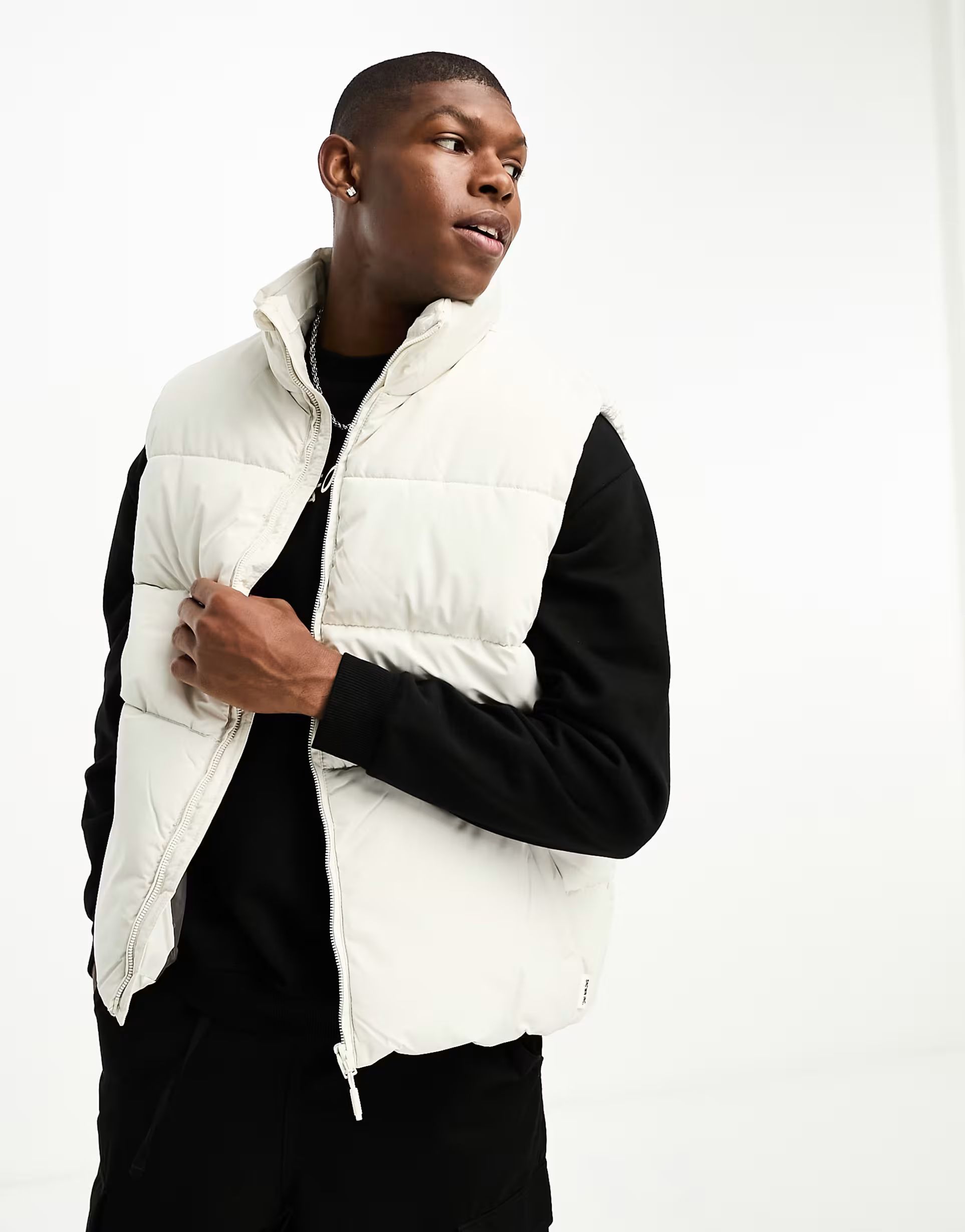 Bershka puffer vest in white | ASOS (Global)