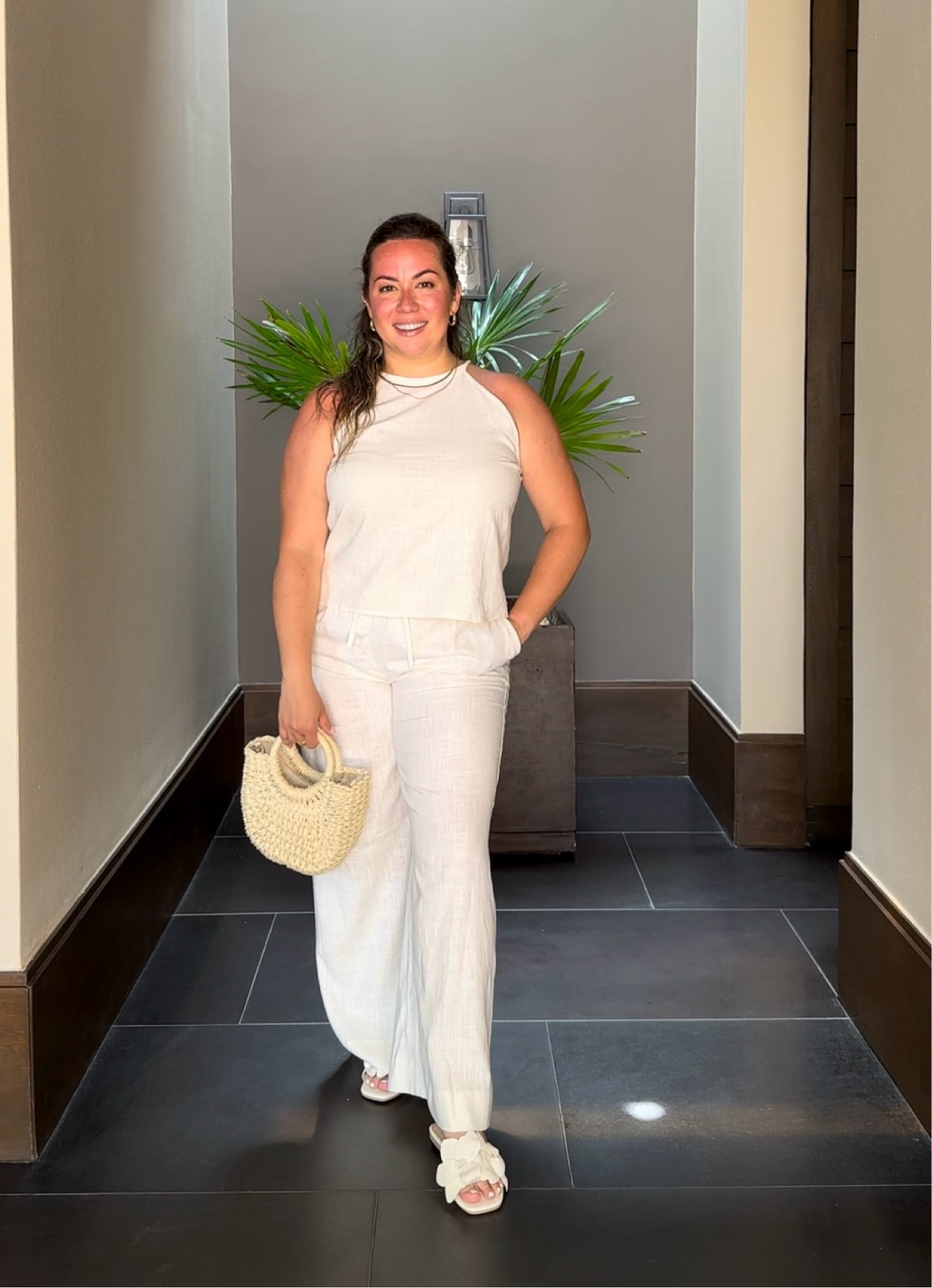 Linen set is from Canadian brand RW&Co but I found the dupe and linked it! 🔥 

#LTKcanada #LTKcurves #LTKmidsize