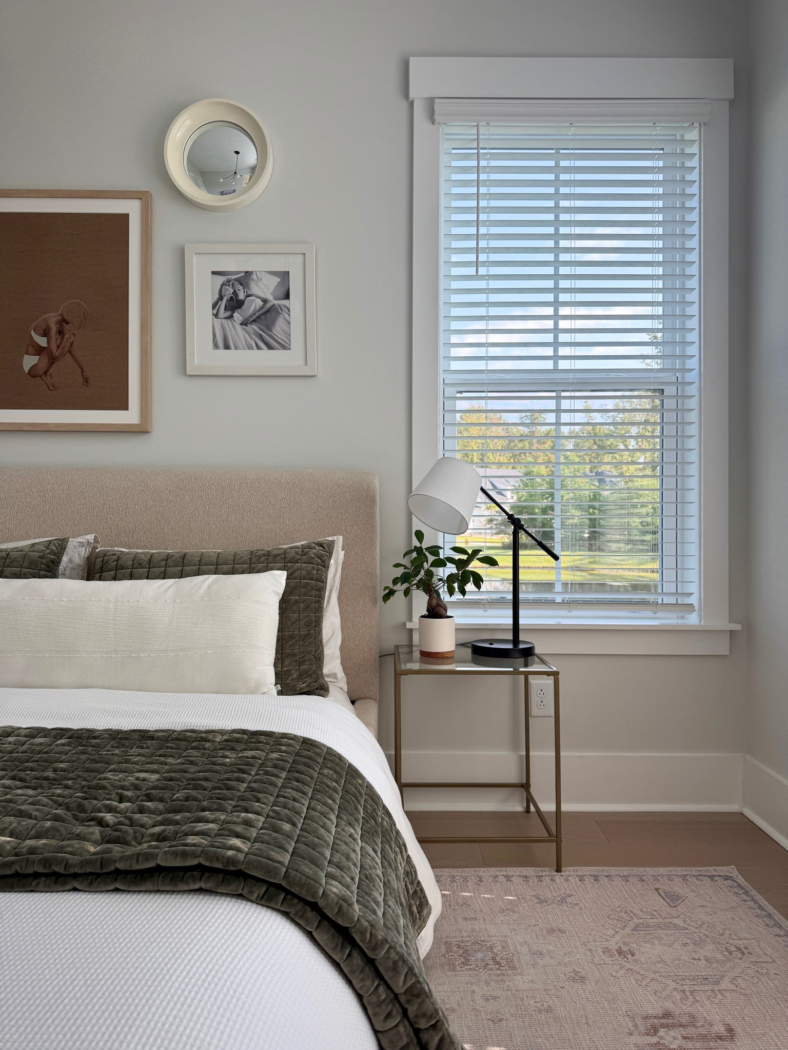 Favorite bedroom  | home decor | home accents | home accessories | furniture | living room decor | dining room decor | bedroom decor | nursery decor | kids room decor | family room decor | entryway decor | foyer decor | hallway decor | kitchen | pantry | closet | sitting room decor | home office decor | furniture | #LTKfamily #LTKhome #LTKsalealert #LTKstyletip #LTKunder100 #LTKunder50  #liketkit @liketoknow.it 

#LTKU #LTKHome #LTKStyleTip