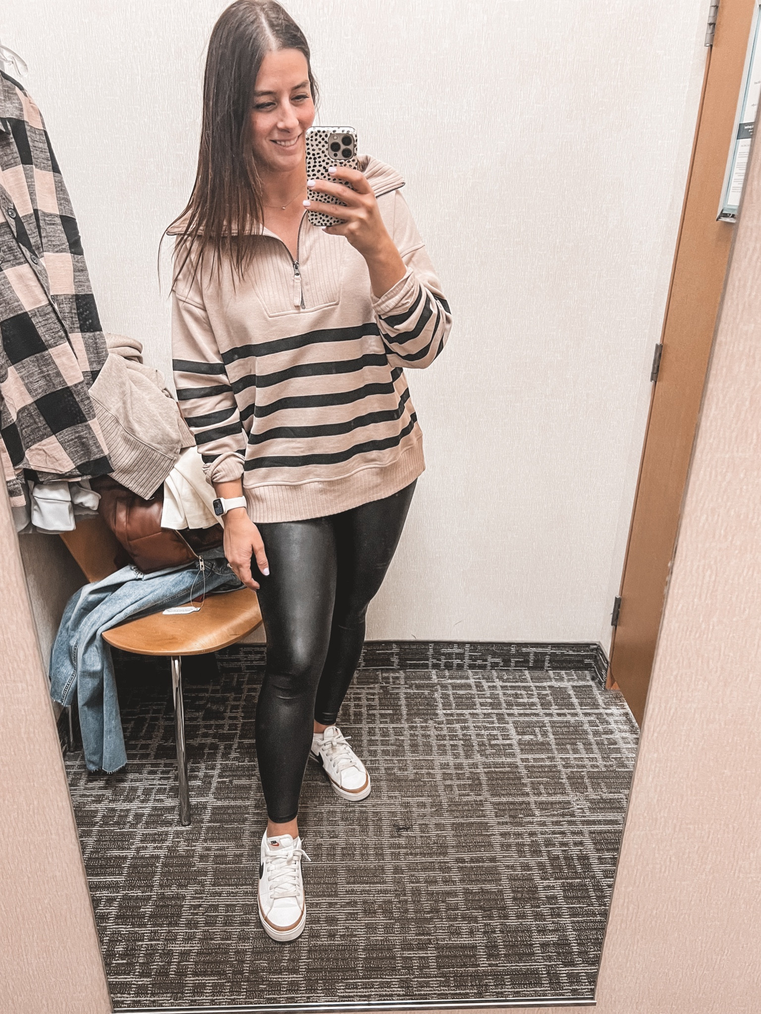 Fall style // holiday style // comfy casual // faux leather leggings 

#LTKSeasonal #LTKstyletip